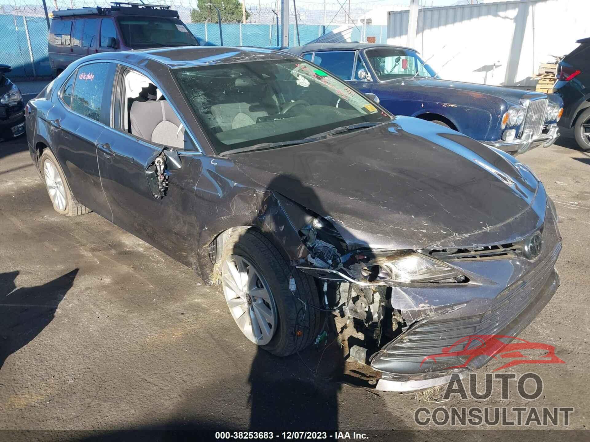 TOYOTA CAMRY 2023 - 4T1C11AK7PU760165