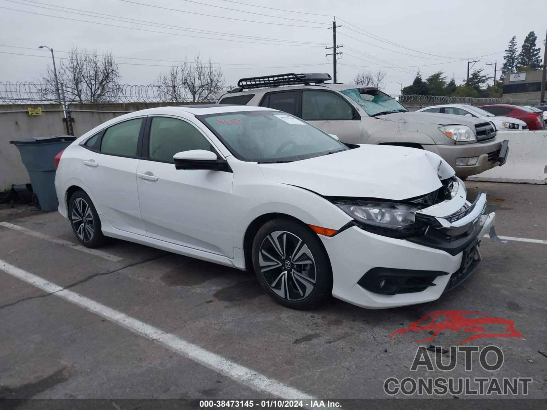 HONDA CIVIC 2018 - JHMFC1F77JX041003