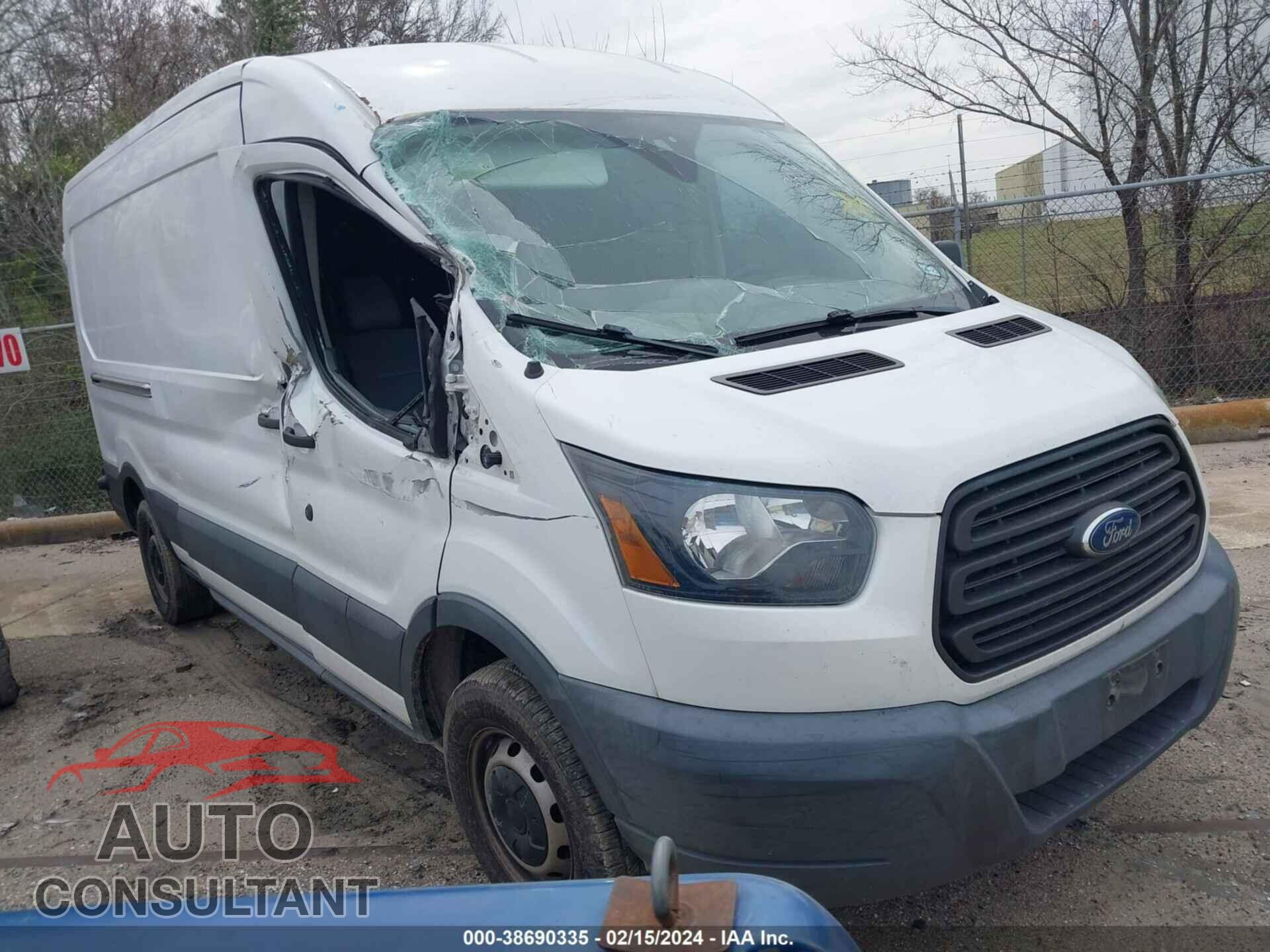 FORD TRANSIT 2017 - 1FTYR2CM2HKA56671