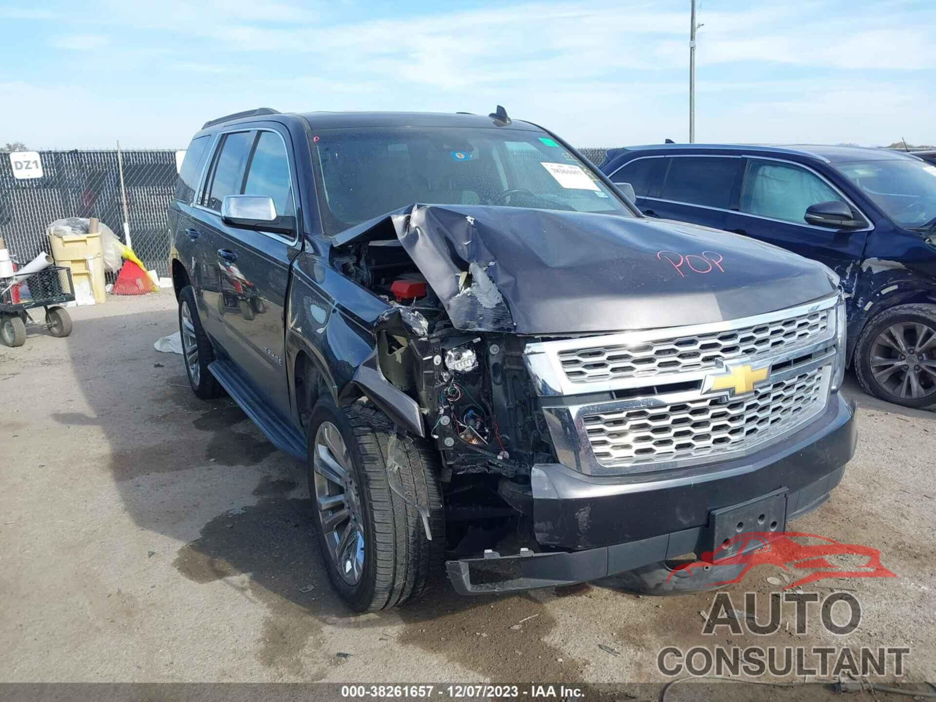 CHEVROLET TAHOE 2018 - 1GNSKBKC2JR378153