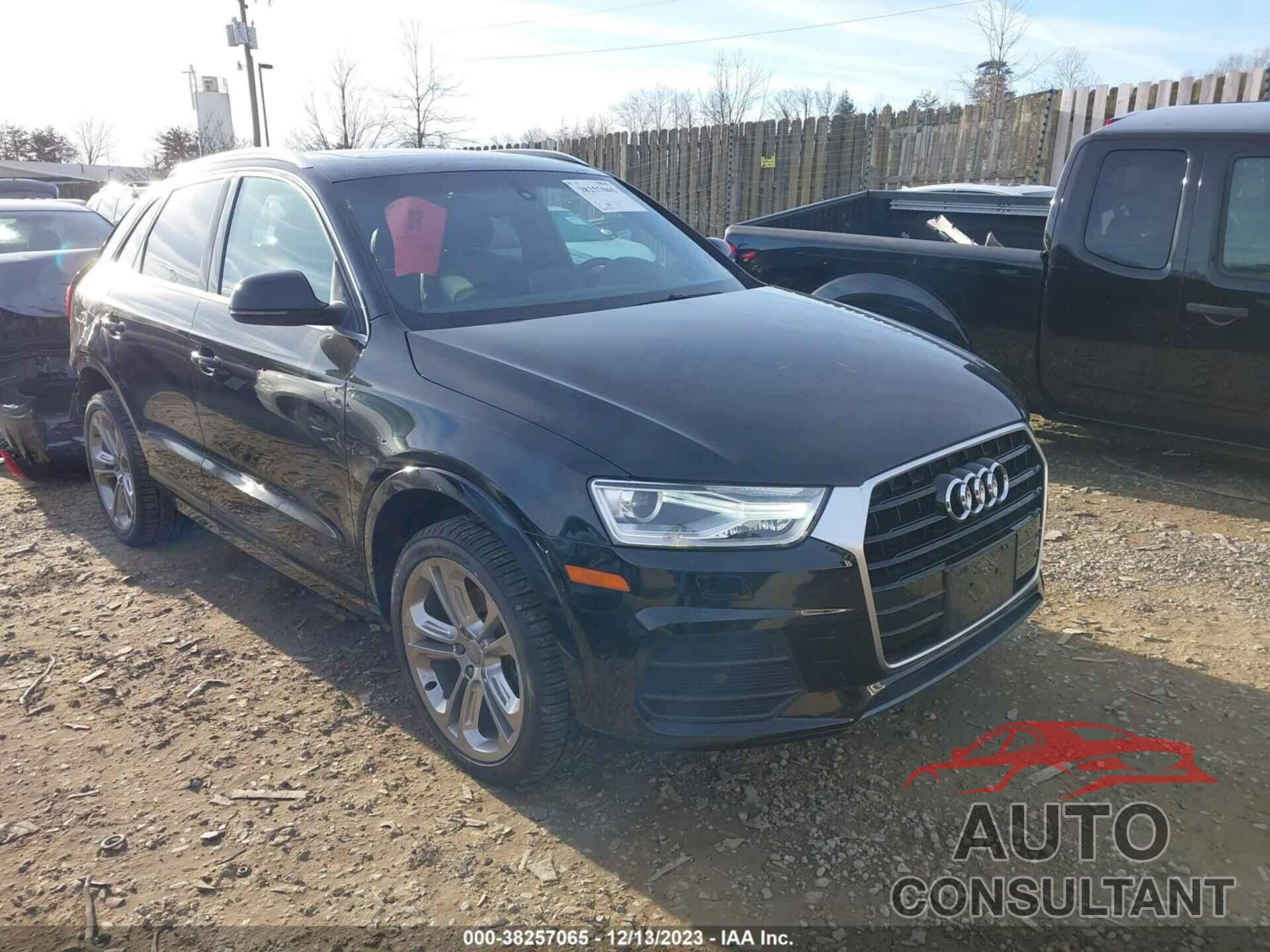 AUDI Q3 2017 - WA1HCCFS9HR017773