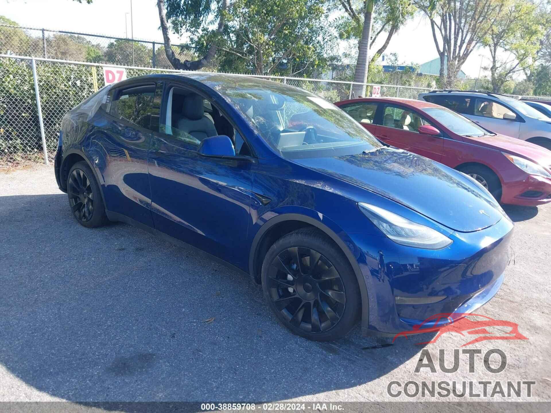 TESLA MODEL Y 2020 - 5YJYGDEE7LF038583