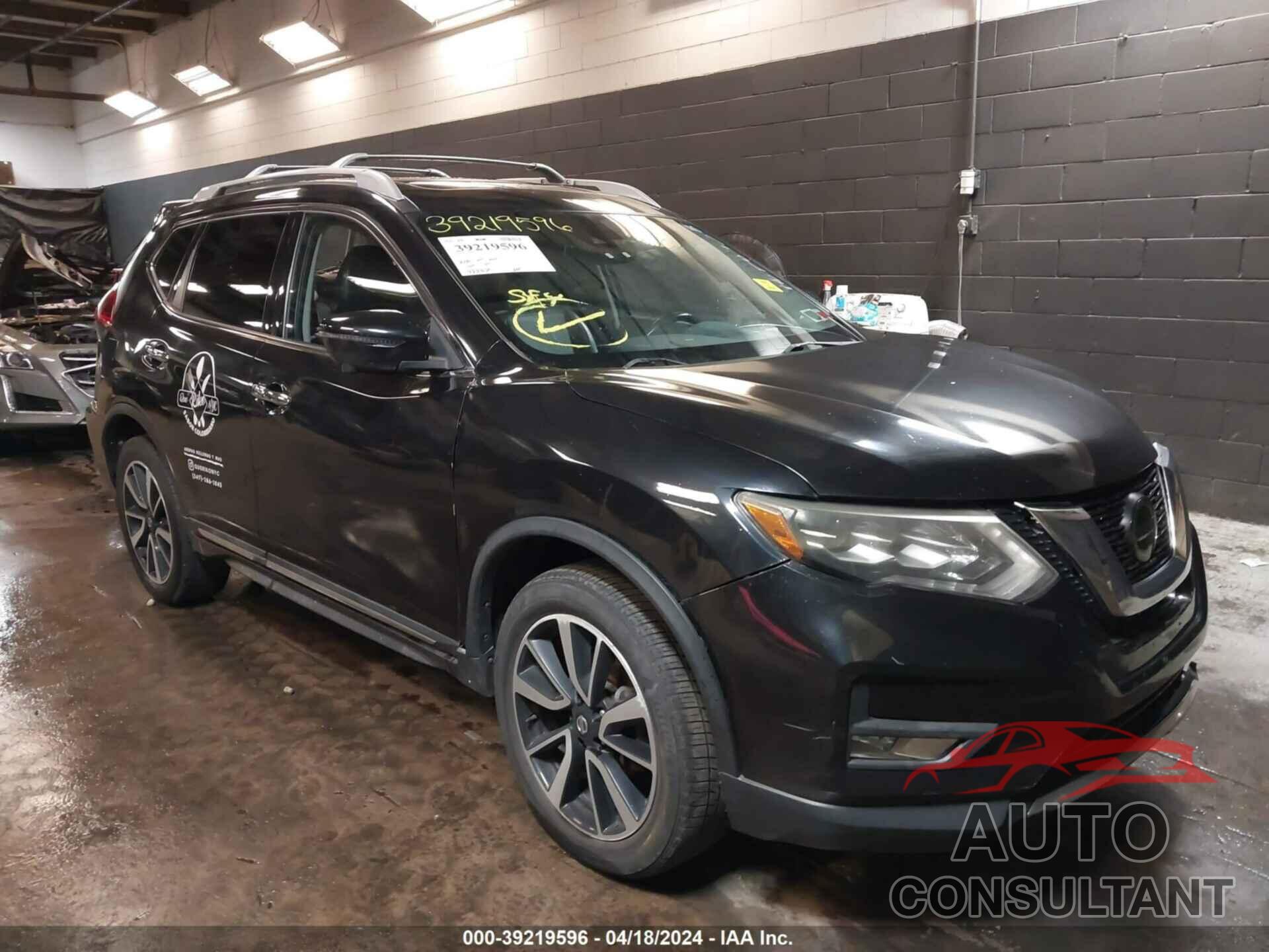 NISSAN ROGUE 2018 - JN8AT2MV1JW341519