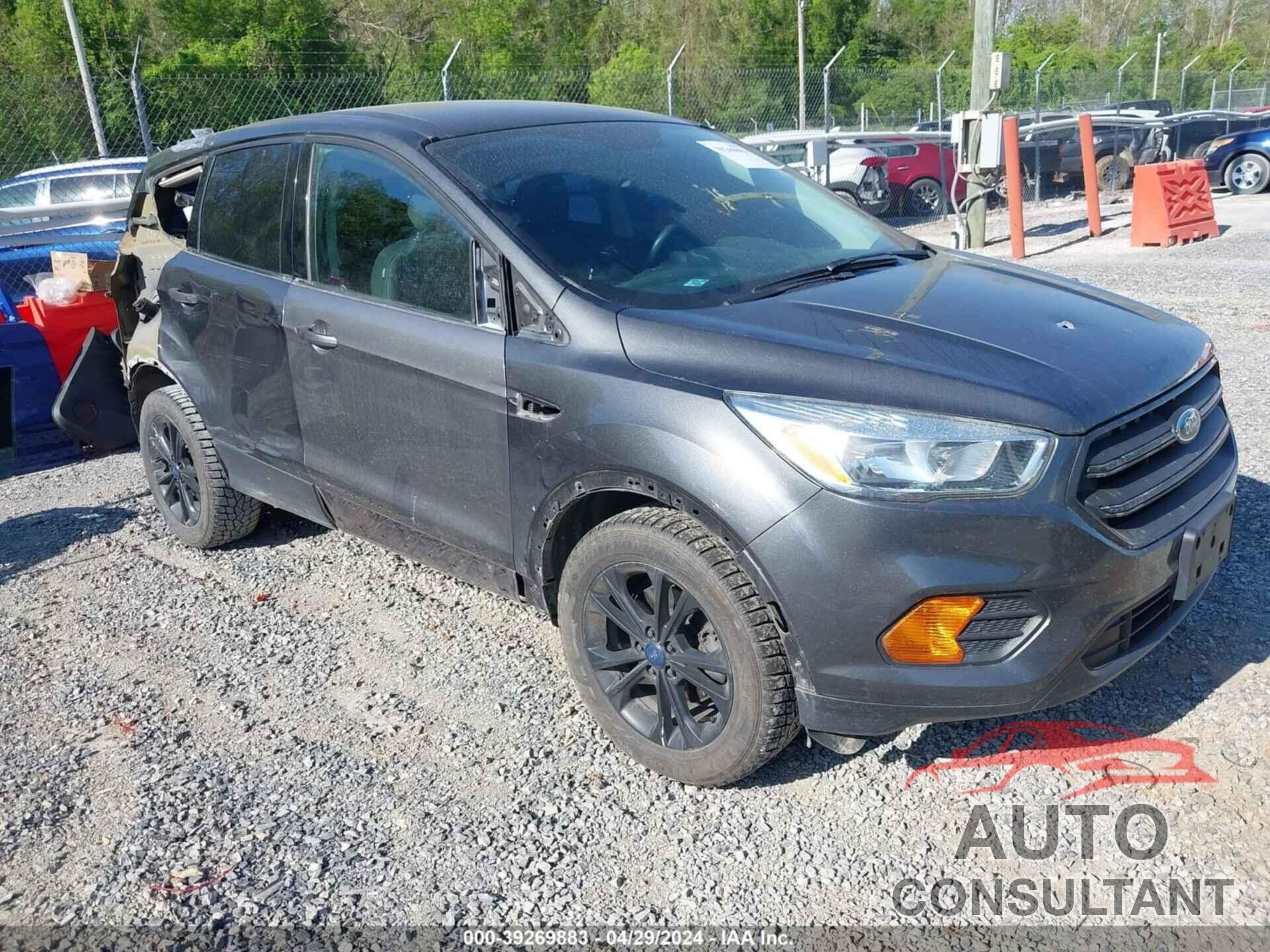 FORD ESCAPE 2017 - 1FMCU0F7XHUE31001