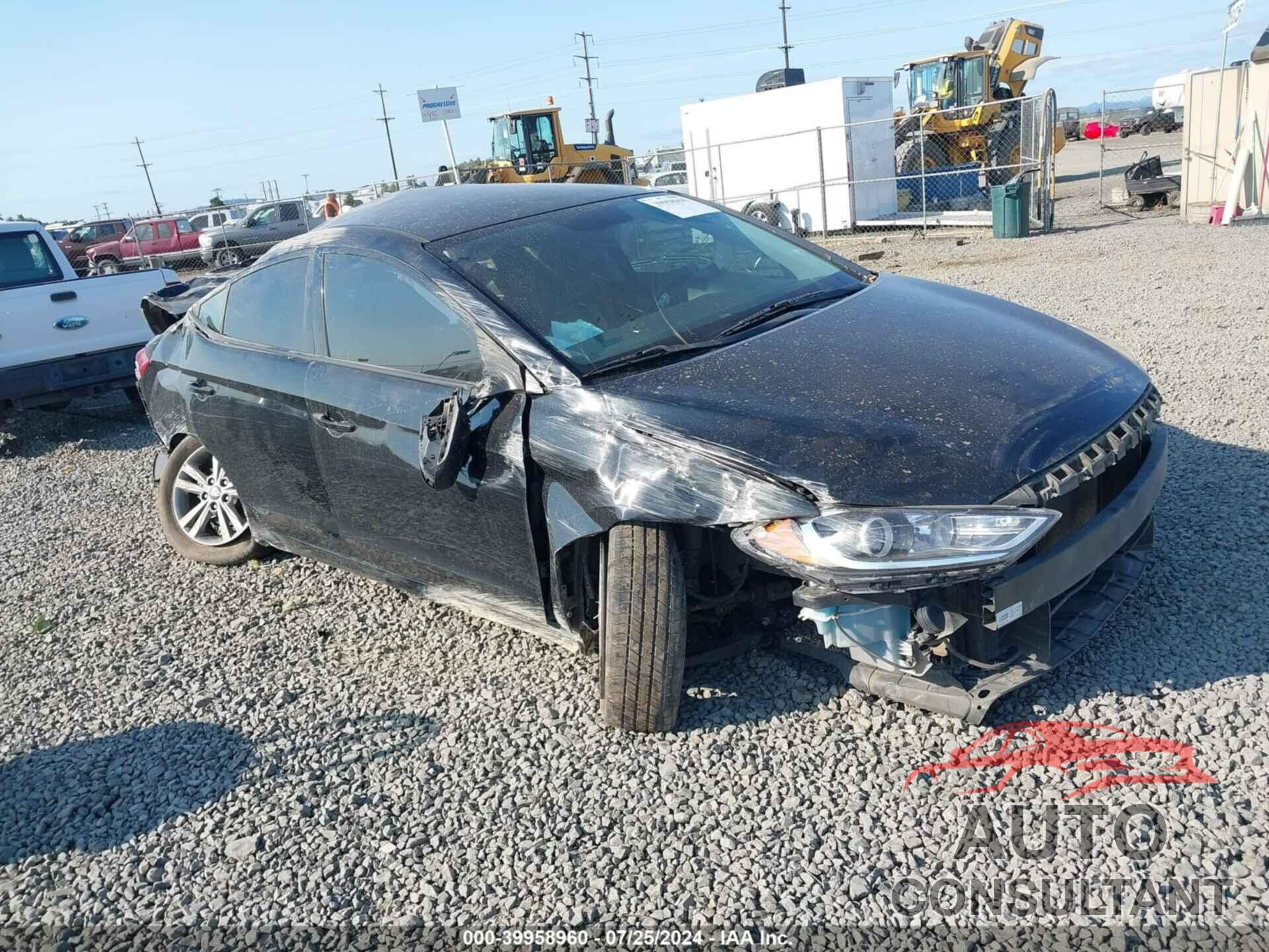 HYUNDAI ELANTRA 2018 - 5NPD84LF5JH304026