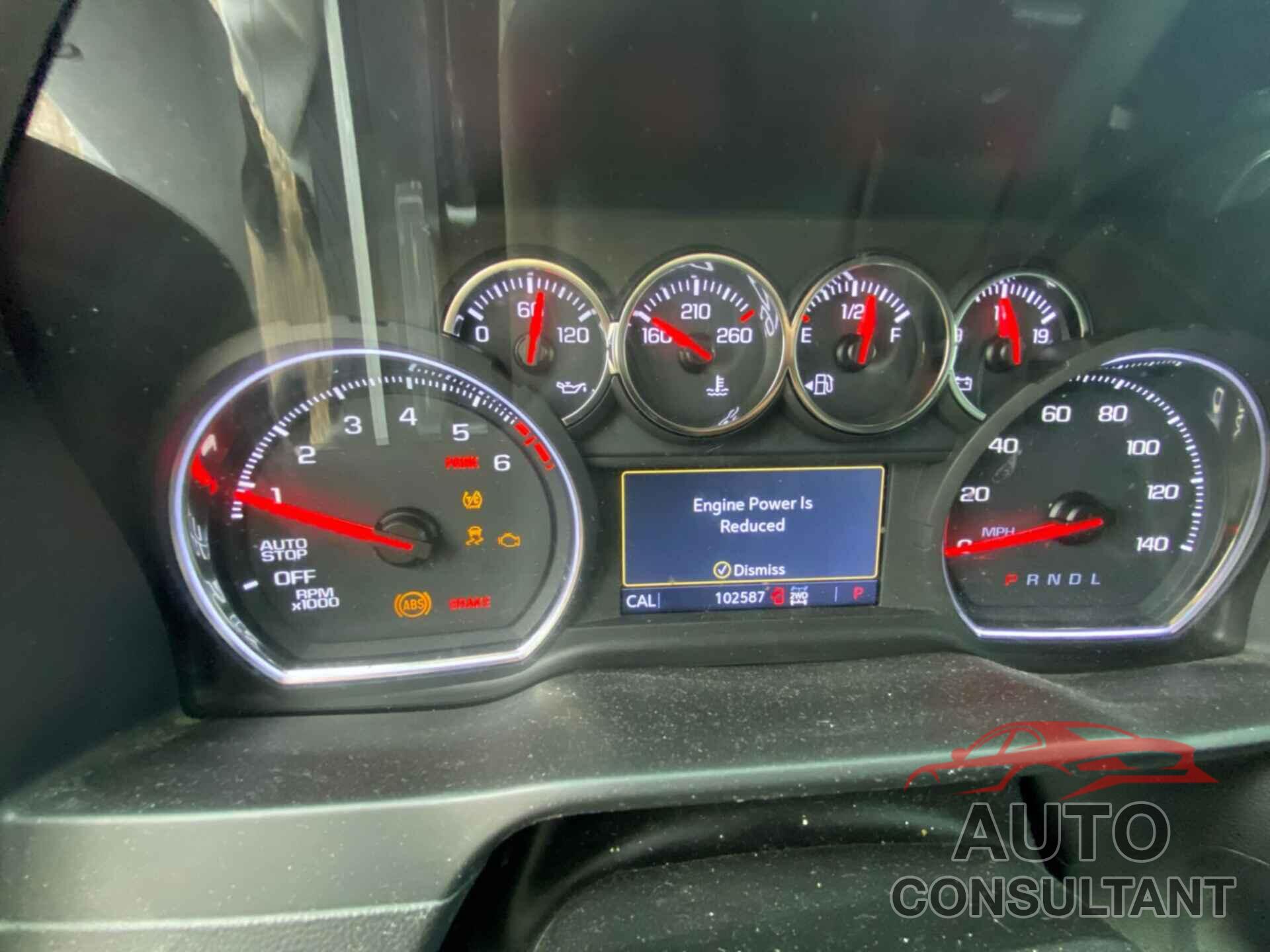 CHEVROLET SILVERADO 1500 2019 - 1GCUYDEDXKZ284118