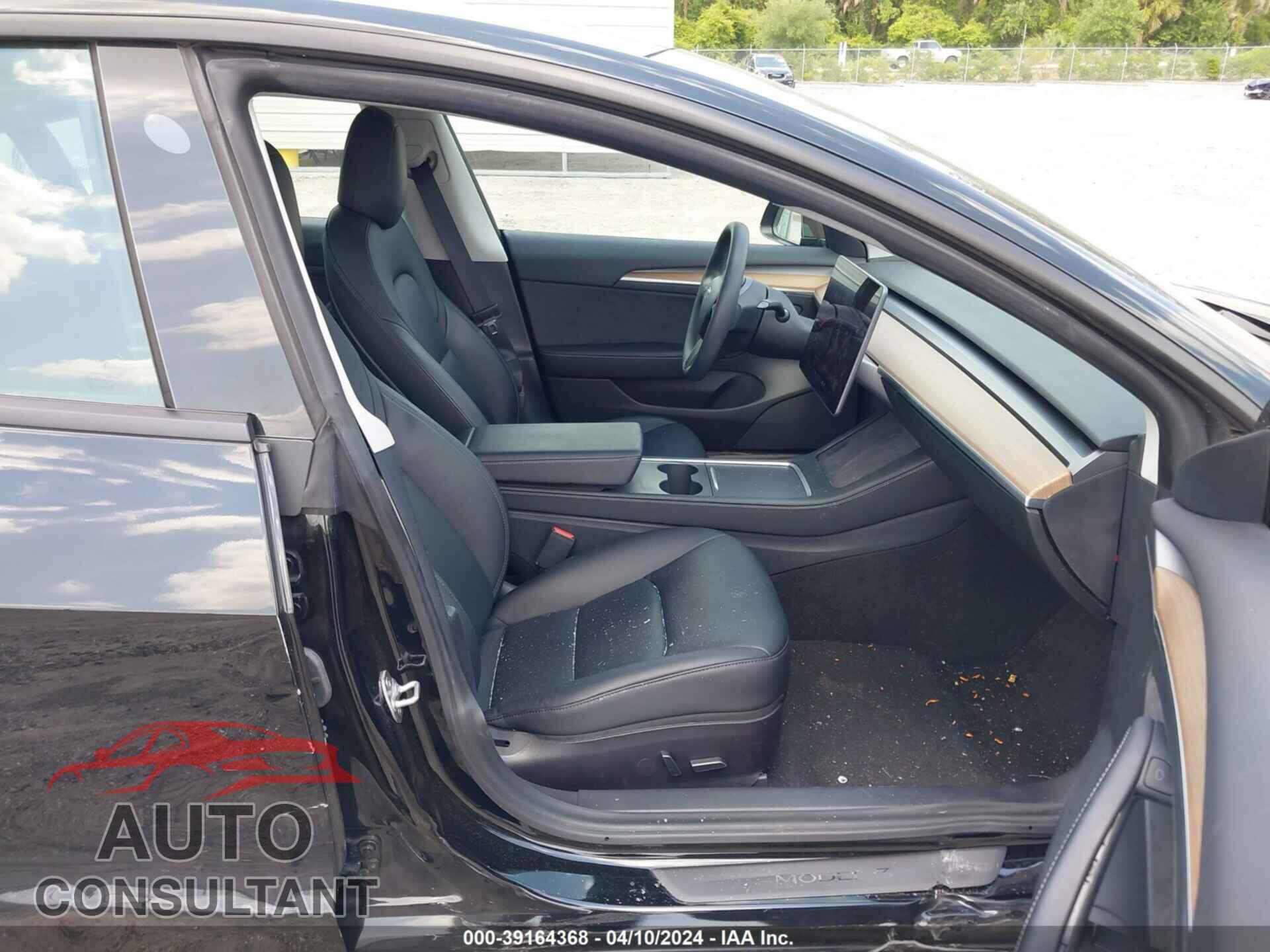 TESLA MODEL 3 2021 - 5YJ3E1EA7MF992103