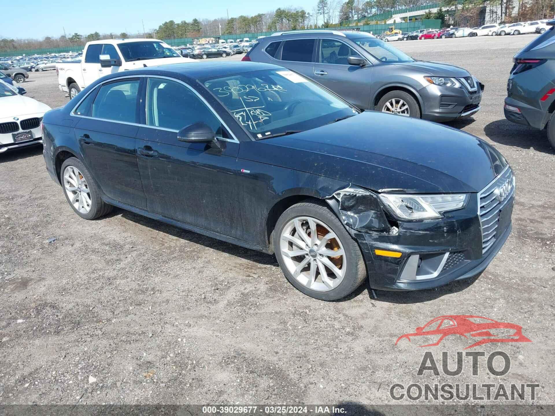 AUDI A4 2019 - WAUDNAF42KN017209