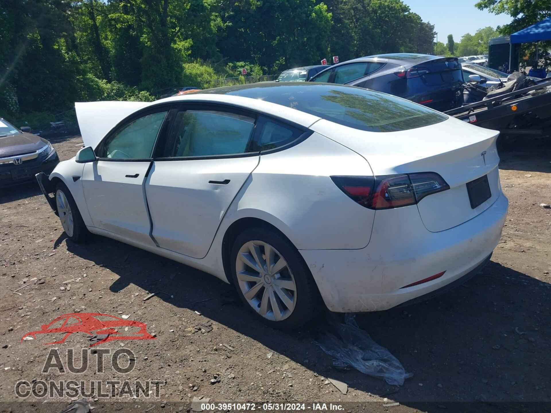 TESLA MODEL 3 2022 - 5YJ3E1EA0NF207051