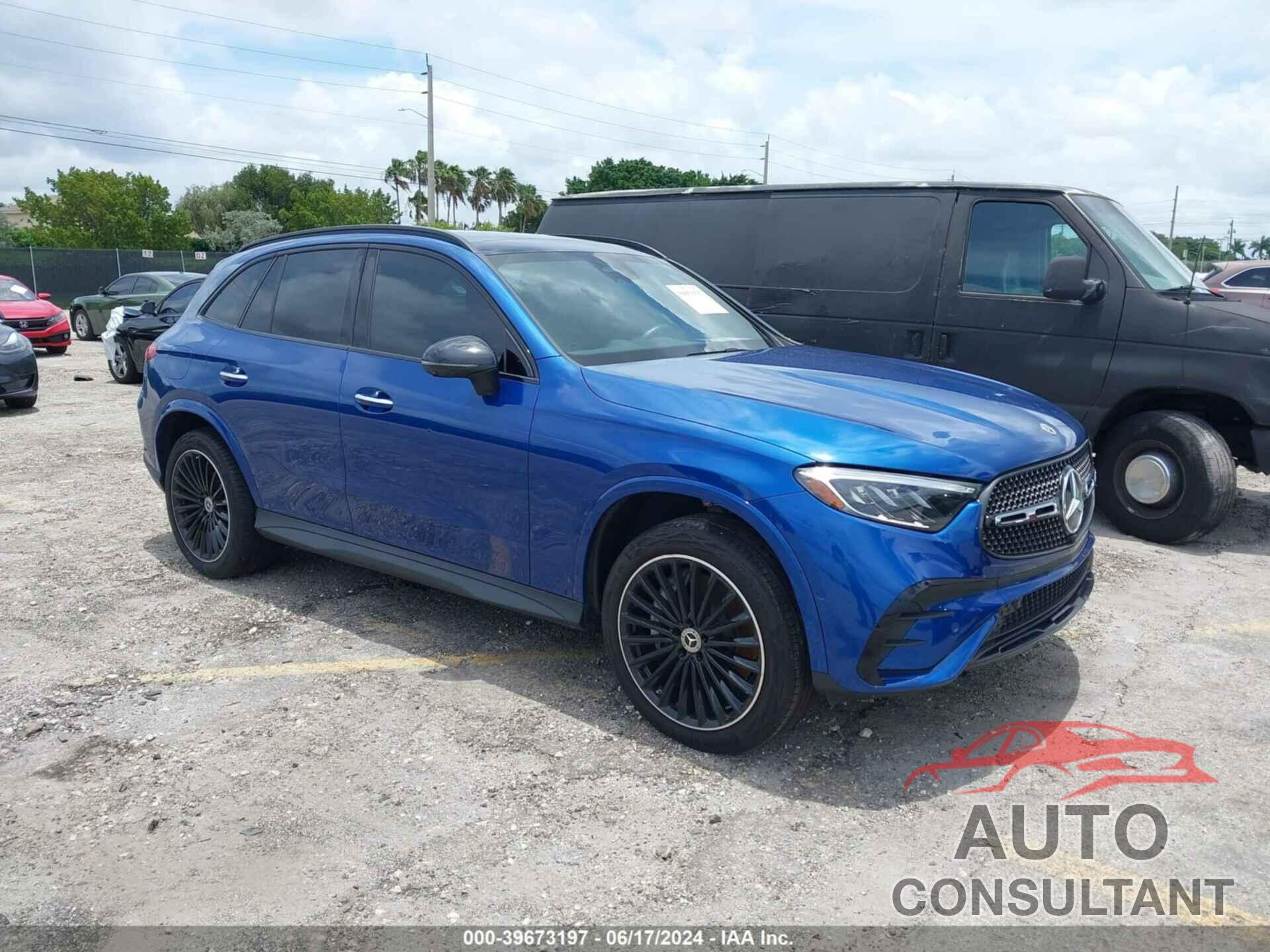 MERCEDES-BENZ GLC 300 2023 - W1NKM4HB3PF025825