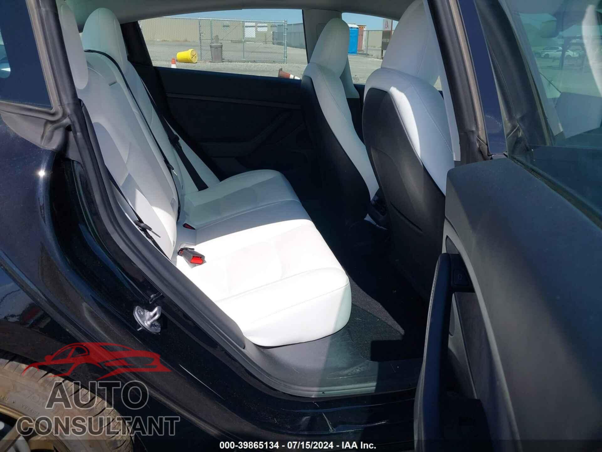 TESLA MODEL 3 2023 - 5YJ3E1EA2PF551340