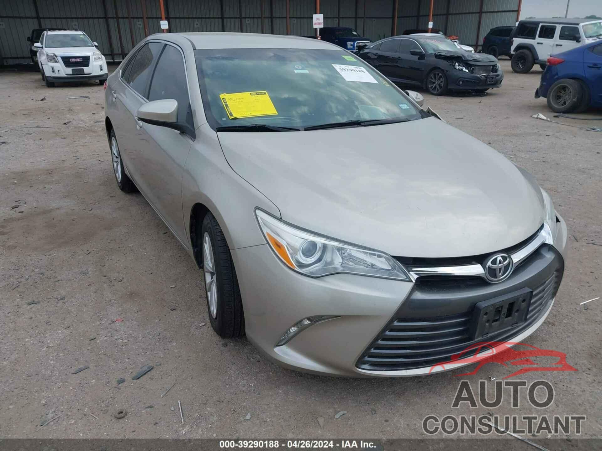 TOYOTA CAMRY 2016 - 4T4BF1FK3GR532627