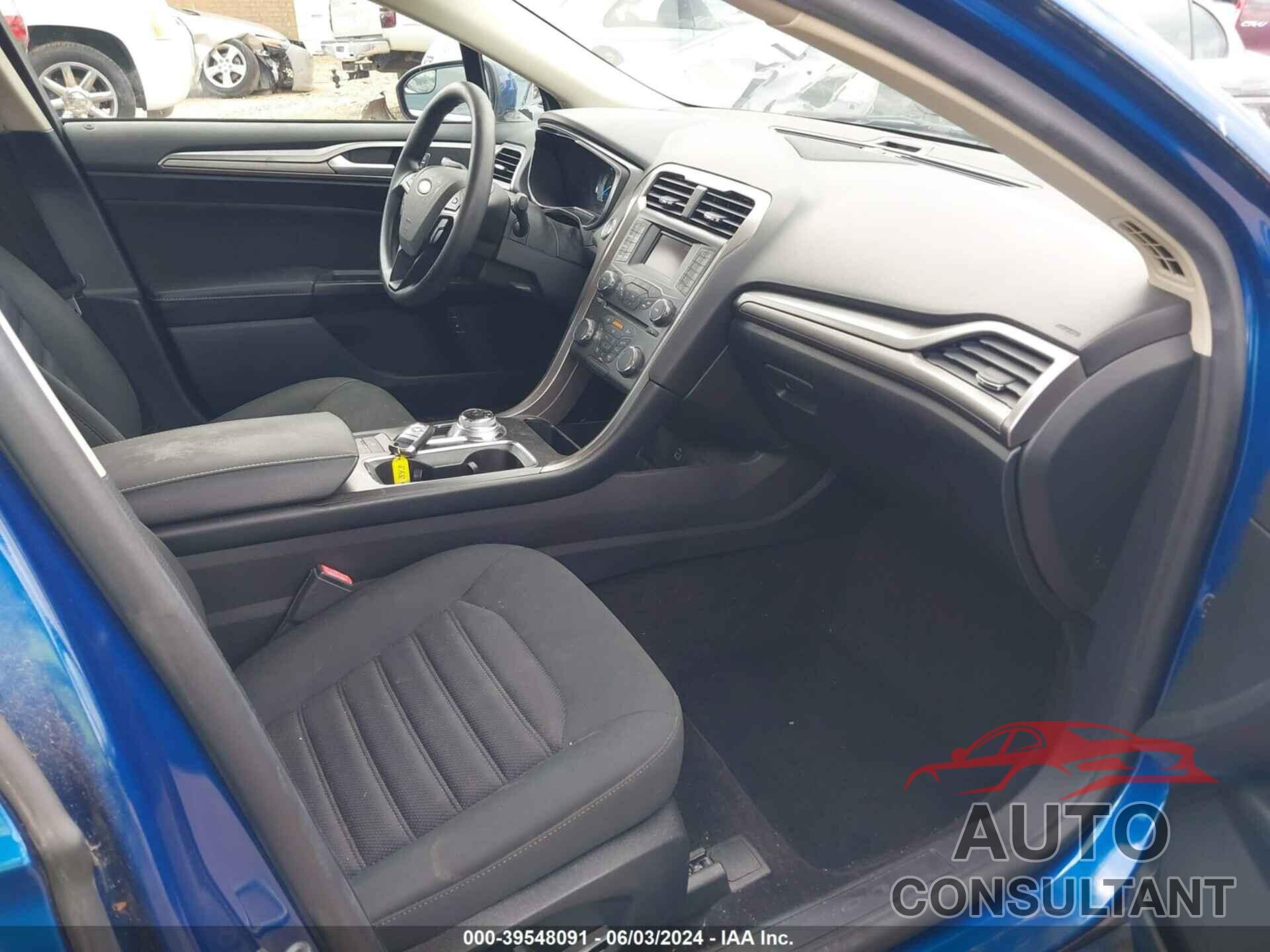 FORD FUSION HYBRID 2018 - 3FA6P0LU1JR116433