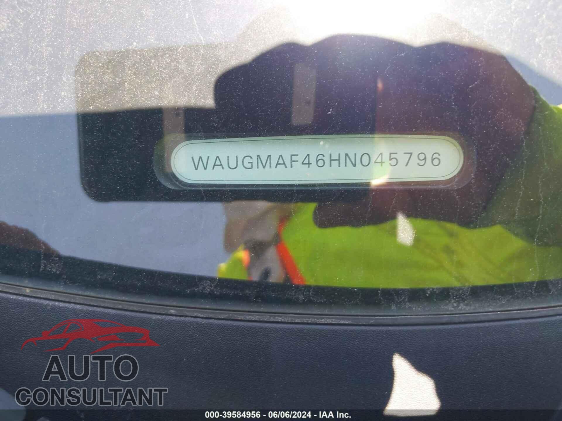 AUDI A4 2017 - WAUGMAF46HN045796