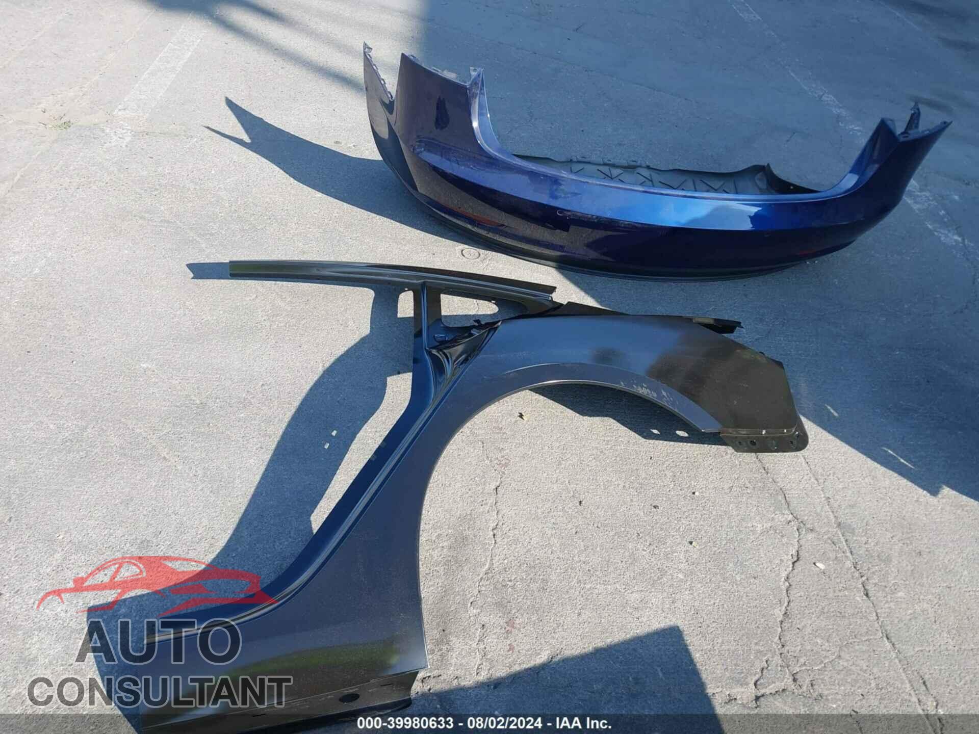 TESLA MODEL 3 2018 - 5YJ3E1EA8JF032557