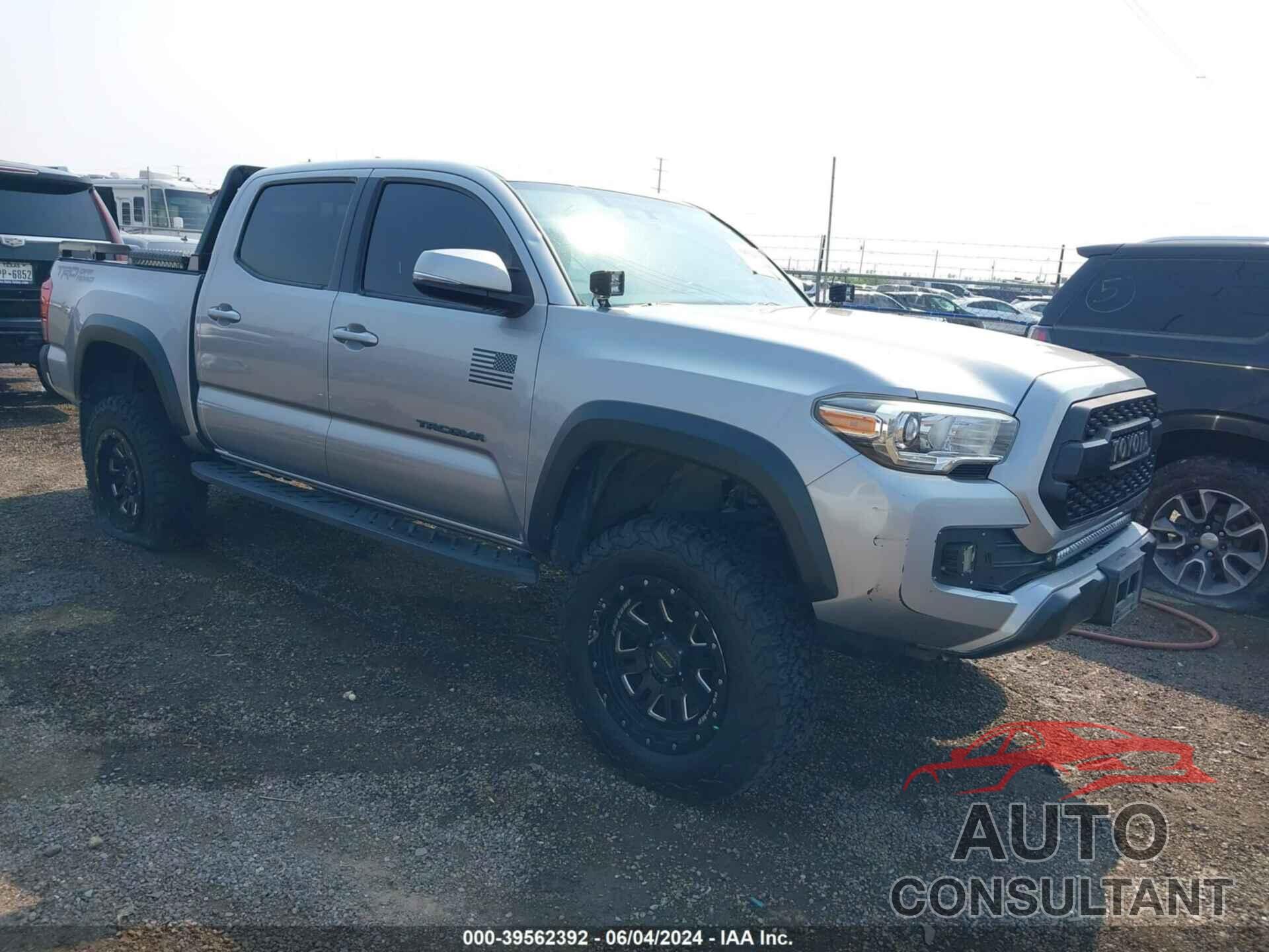 TOYOTA TACOMA 2017 - 5TFAZ5CN7HX039380