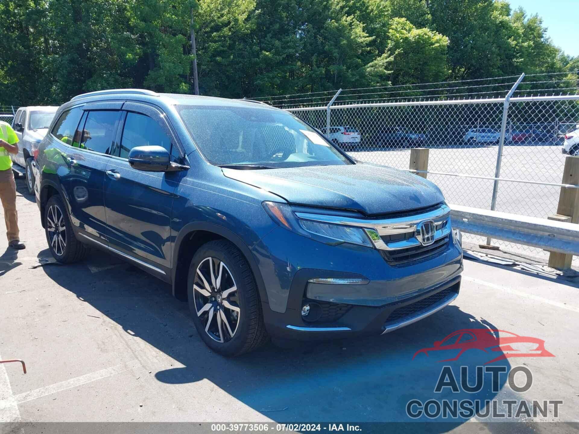 HONDA PILOT 2021 - 5FNYF5H64MB041410