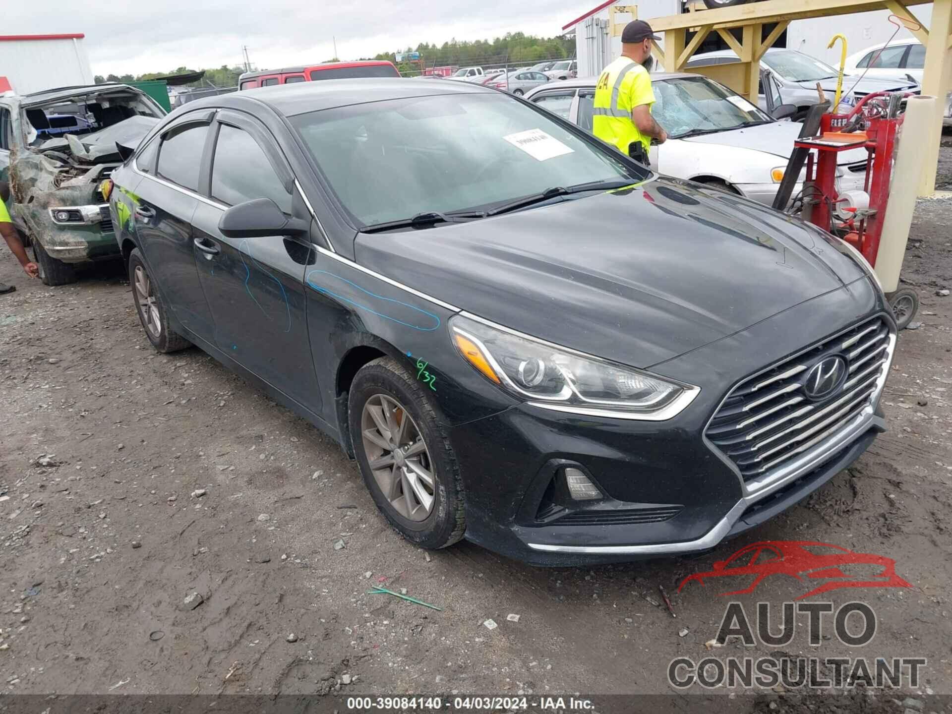 HYUNDAI SONATA 2018 - 5NPE24AF0JH680531