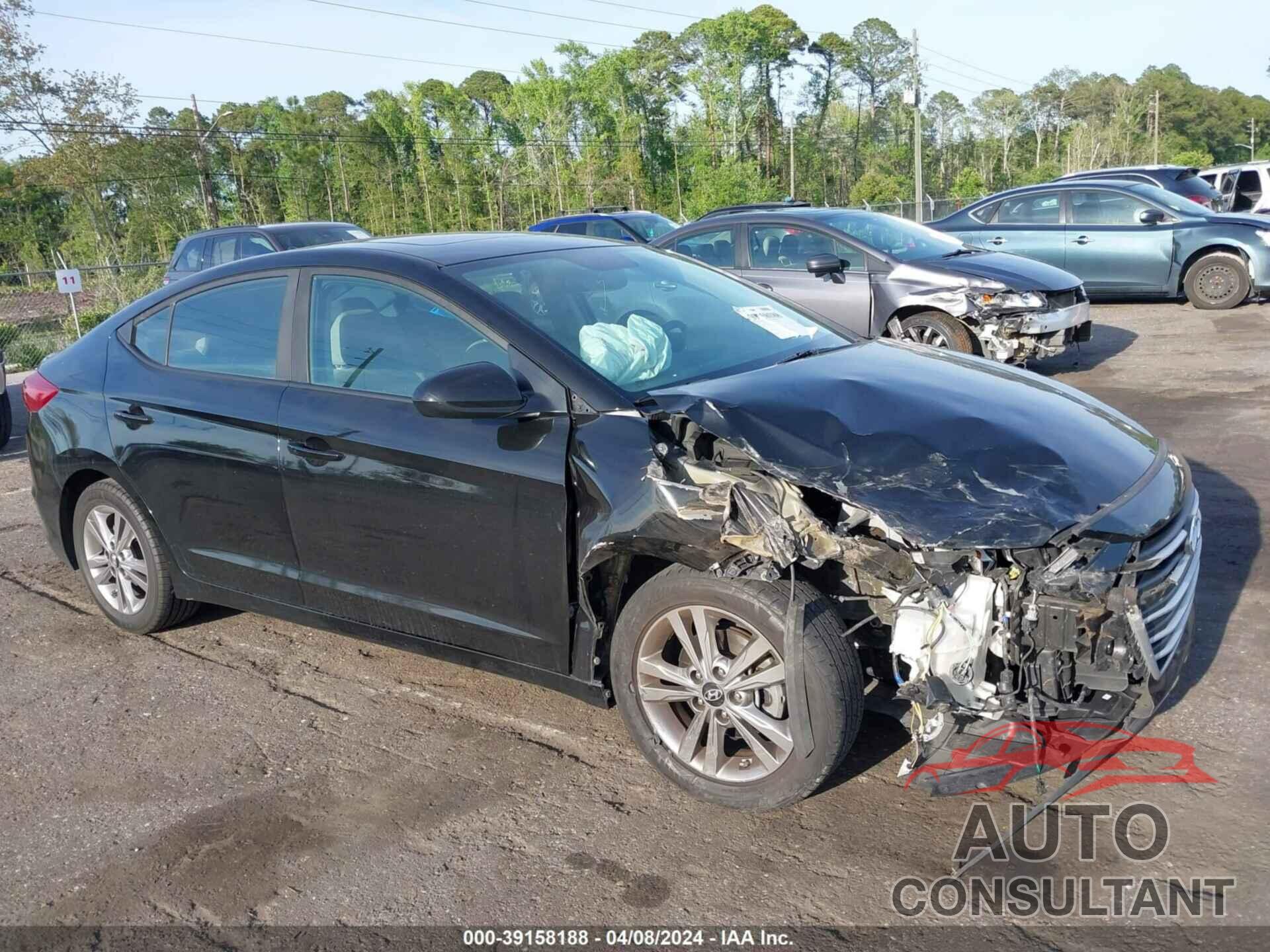 HYUNDAI ELANTRA 2018 - KMHD84LF5JU501988
