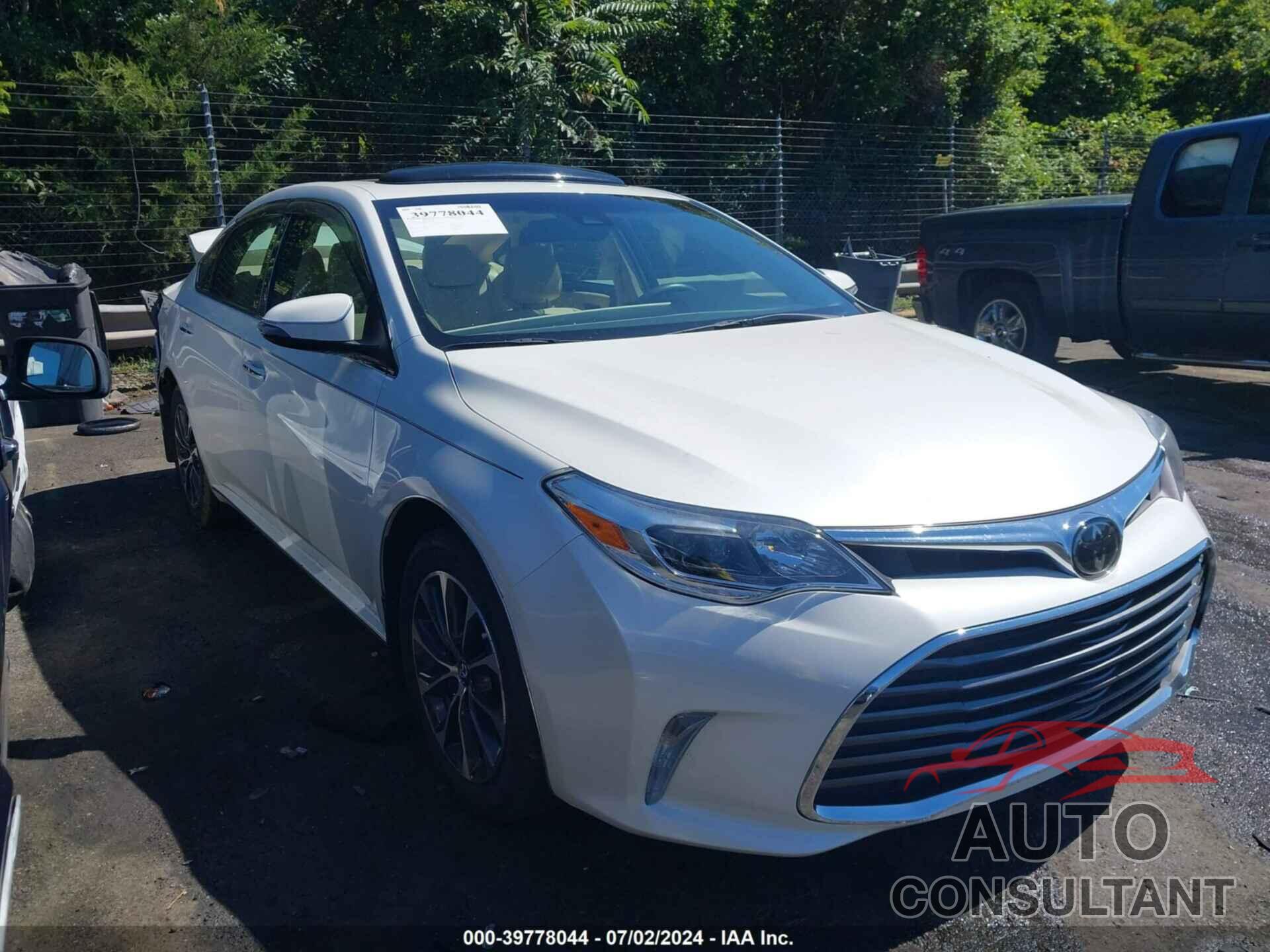 TOYOTA AVALON 2018 - 4T1BK1EB3JU287200