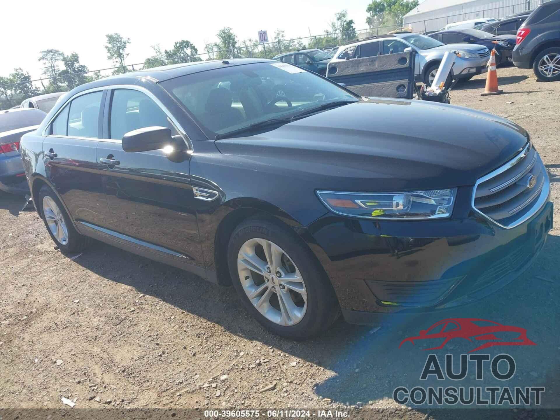 FORD TAURUS 2018 - 1FAHP2D85JG108946