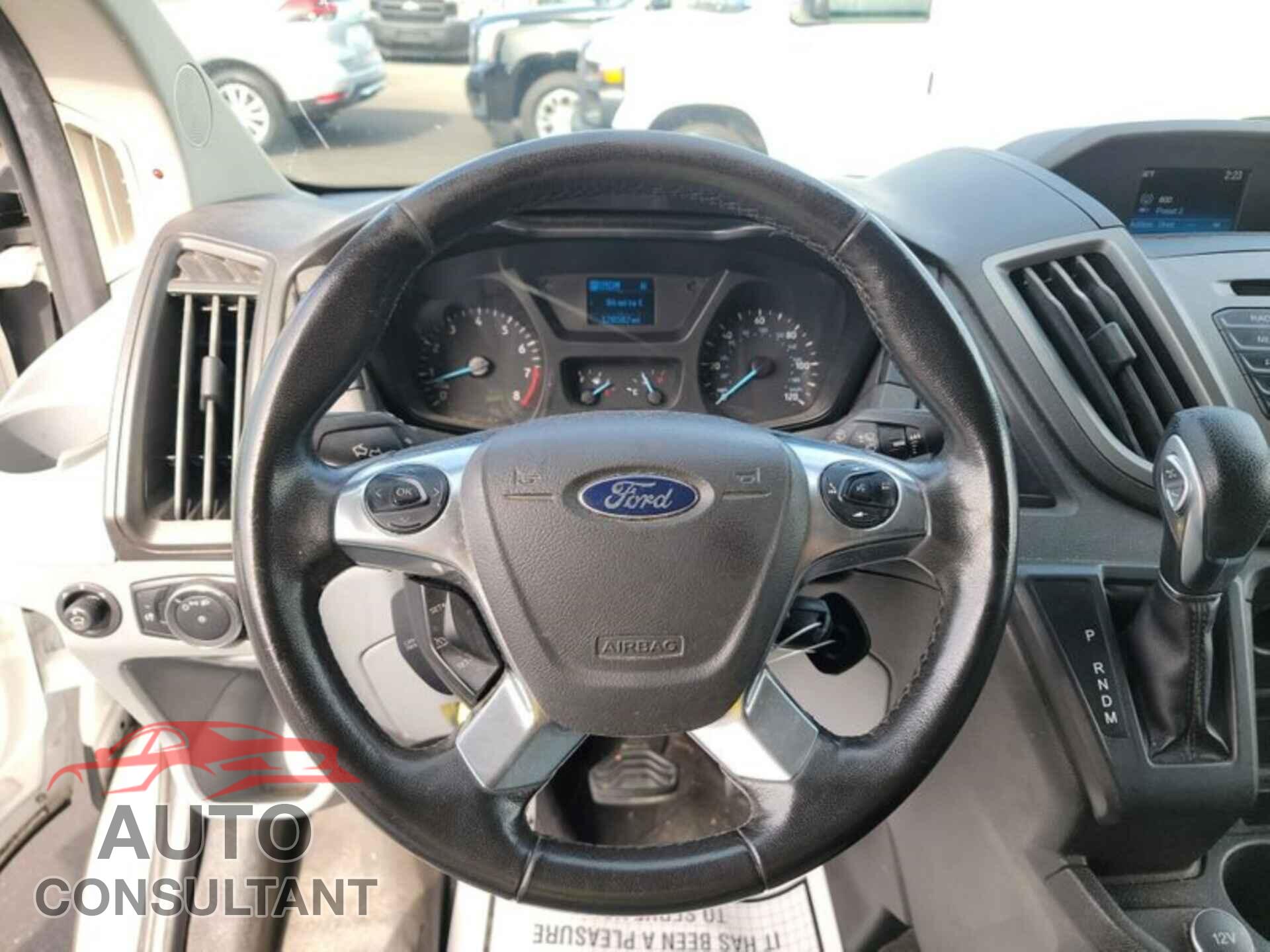 FORD TRANSIT 2017 - 1FTYE1YM9HKA02847