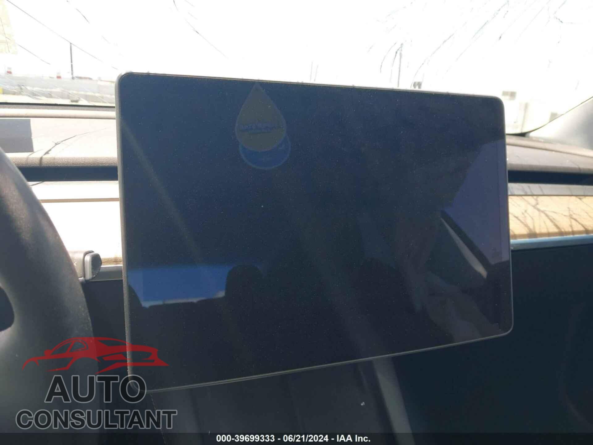 TESLA MODEL 3 2021 - 5YJ3E1EA3MF087101