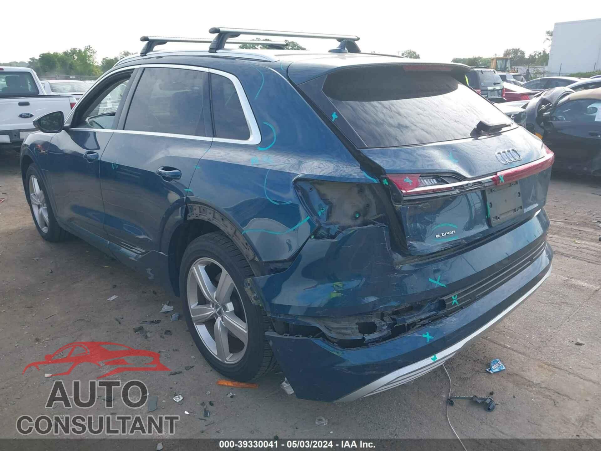 AUDI E-TRON 2019 - WA1LAAGE3KB009035