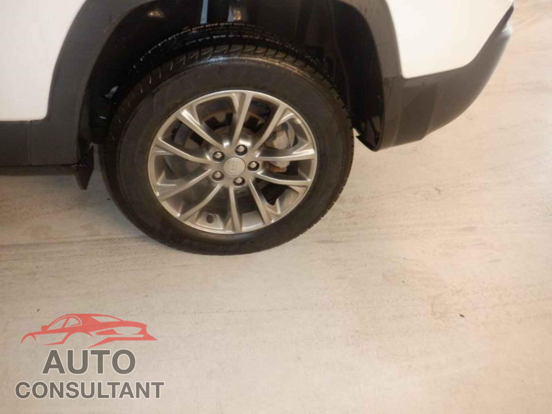 JEEP CHEROKEE 2019 - 1C4PJLLB1KD318604
