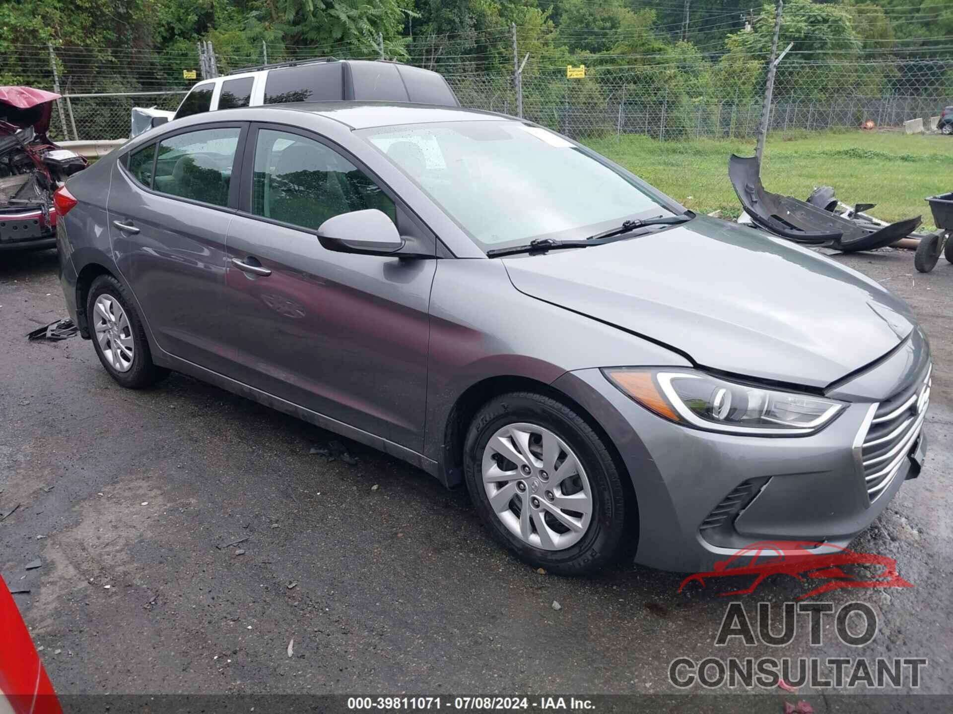 HYUNDAI ELANTRA 2018 - 5NPD74LF5JH300478