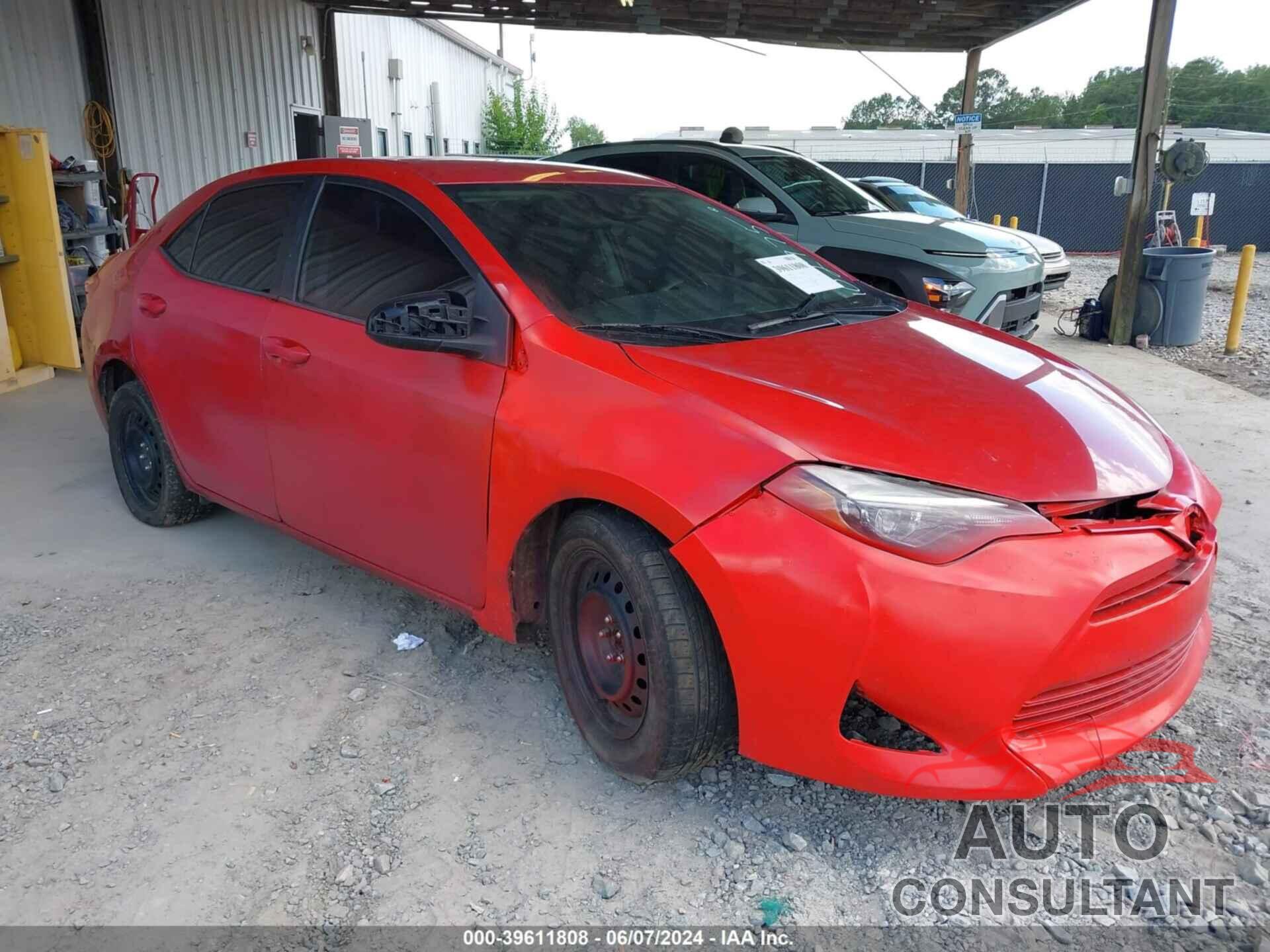 TOYOTA COROLLA 2018 - 2T1BURHE4JC102975