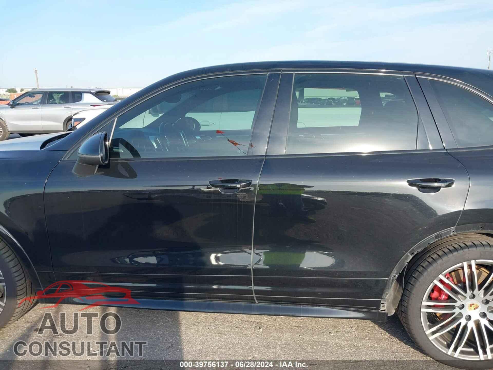 PORSCHE CAYENNE 2016 - WP1AD2A26GLA75751