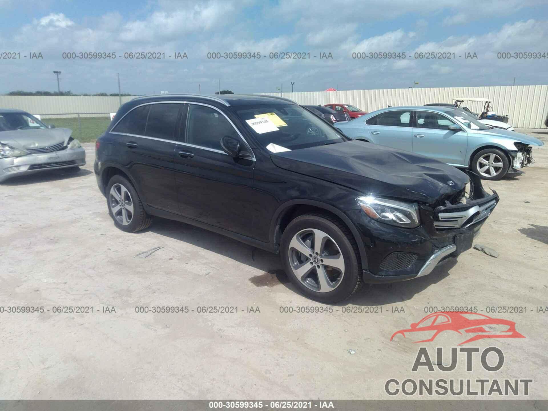 MERCEDES-BENZ GLC 2019 - WDC0G4JB7K1000975