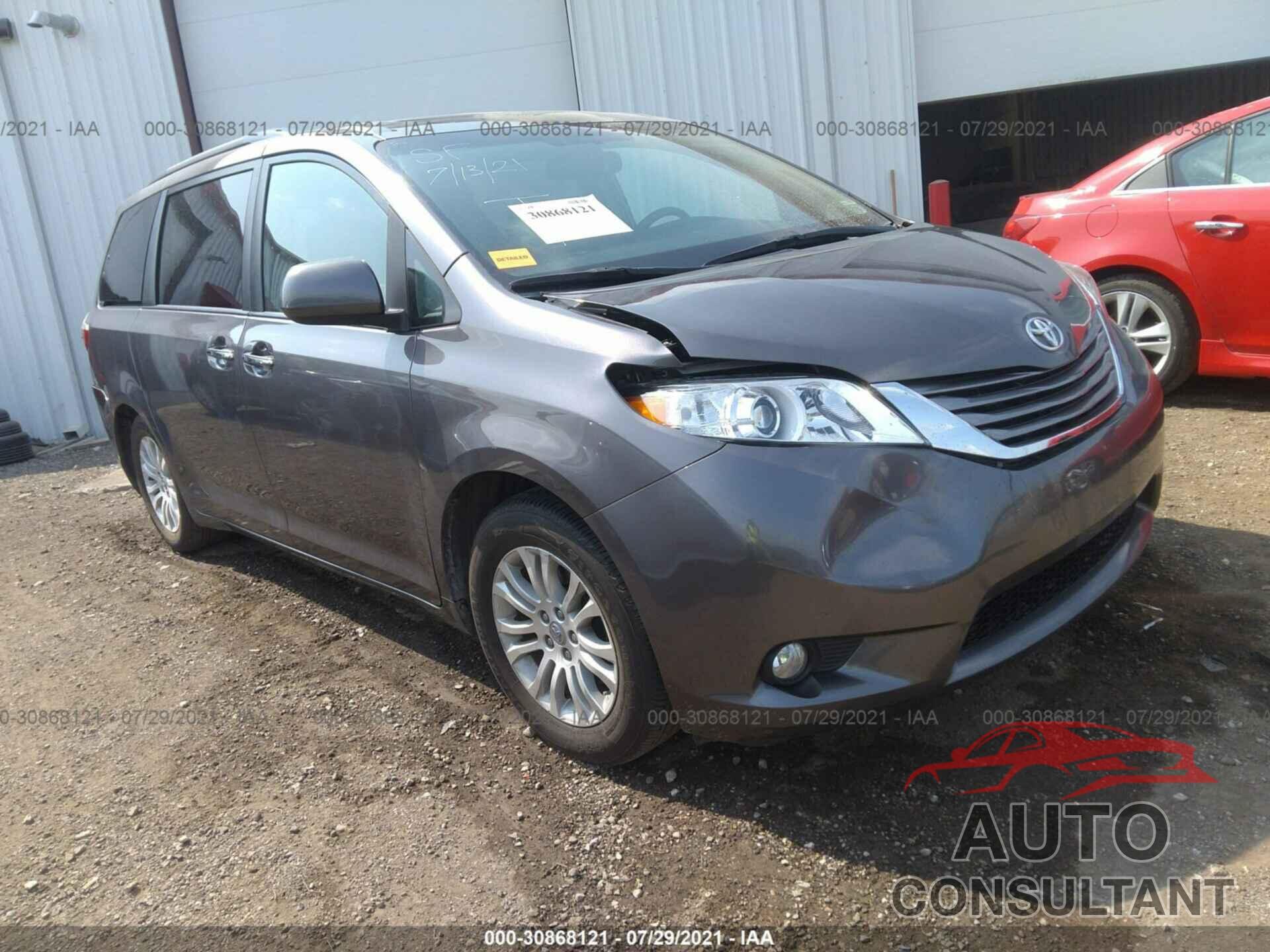 TOYOTA SIENNA 2017 - 5TDYZ3DC8HS766727