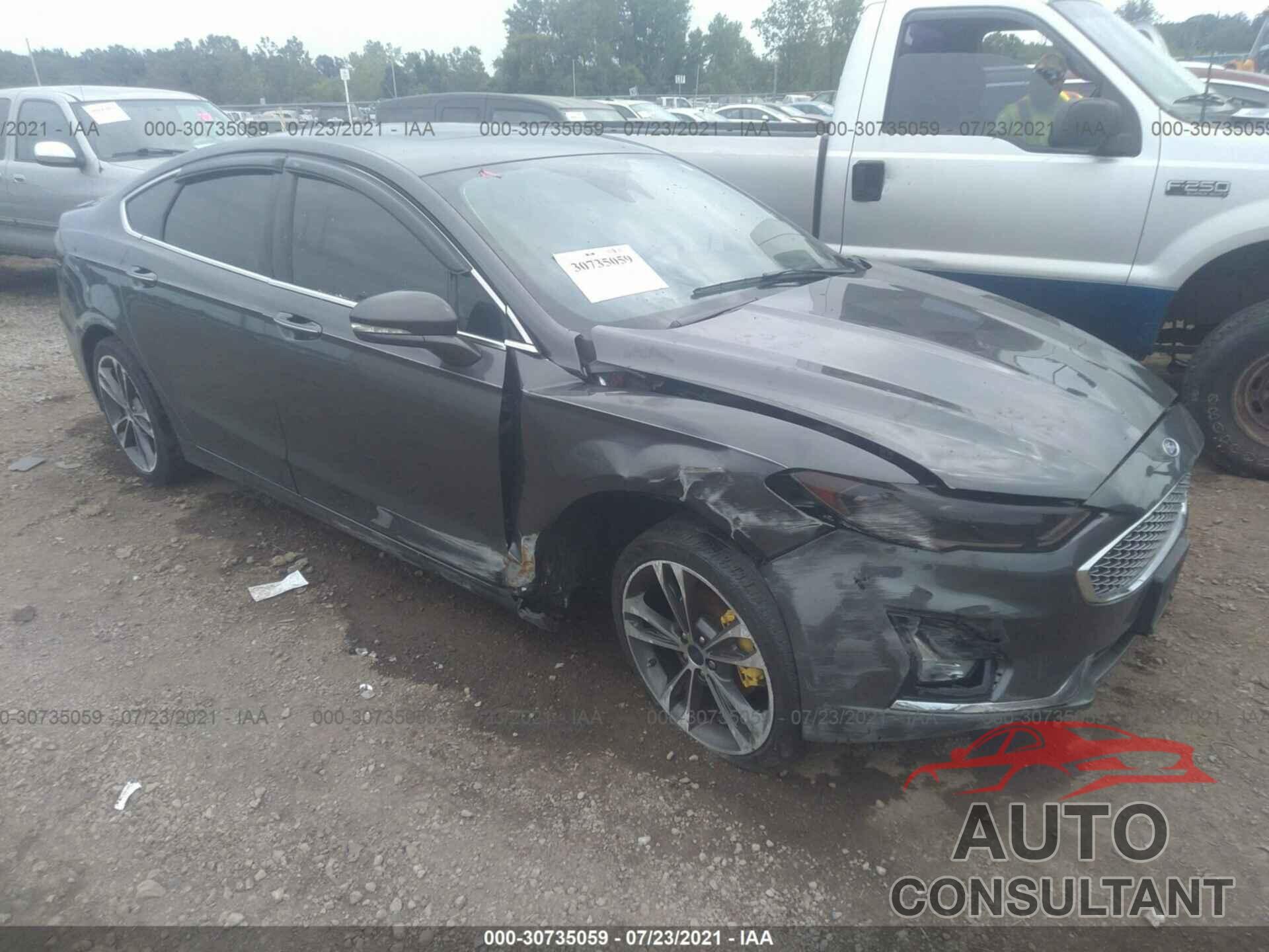 FORD FUSION 2019 - 3FA6P0K96KR168543