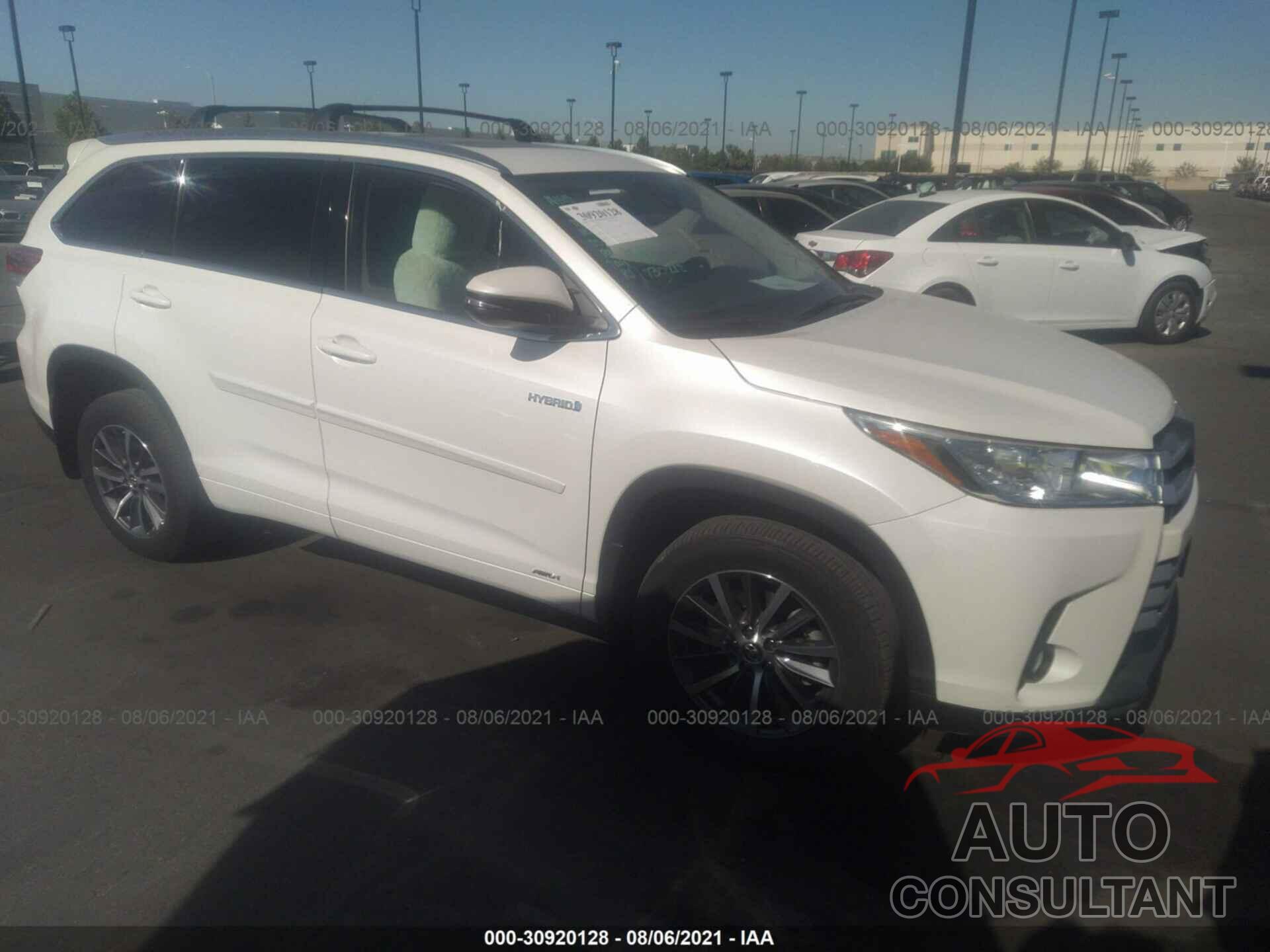 TOYOTA HIGHLANDER 2017 - 5TDJGRFH0HS033719