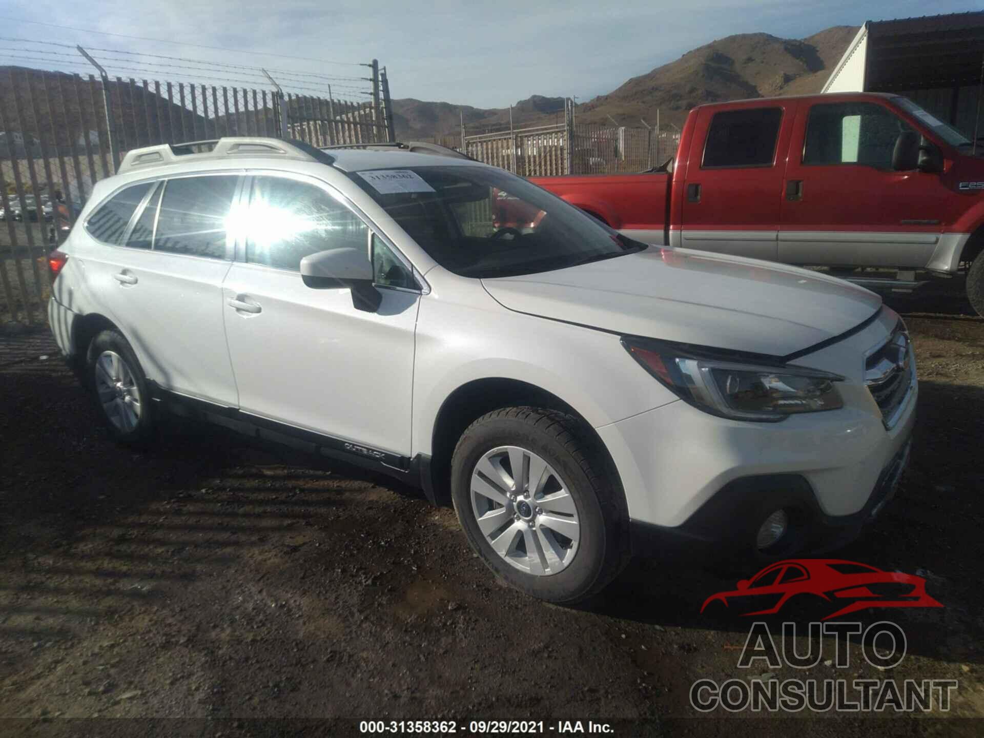 SUBARU OUTBACK 2018 - 4S4BSACC5J3219045