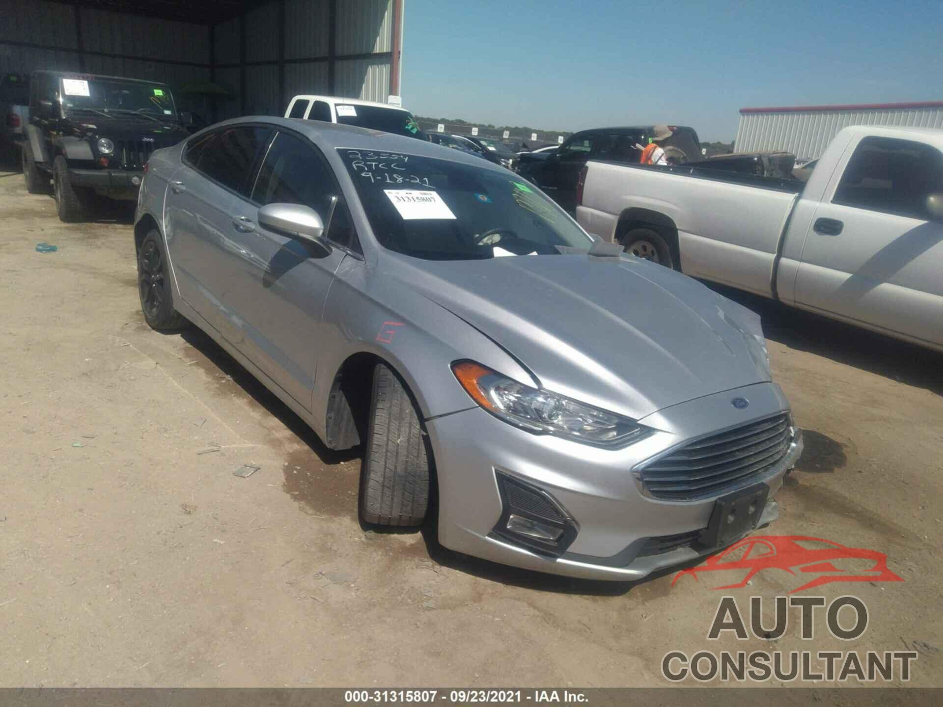 FORD FUSION 2019 - 3FA6P0HD9KR132888