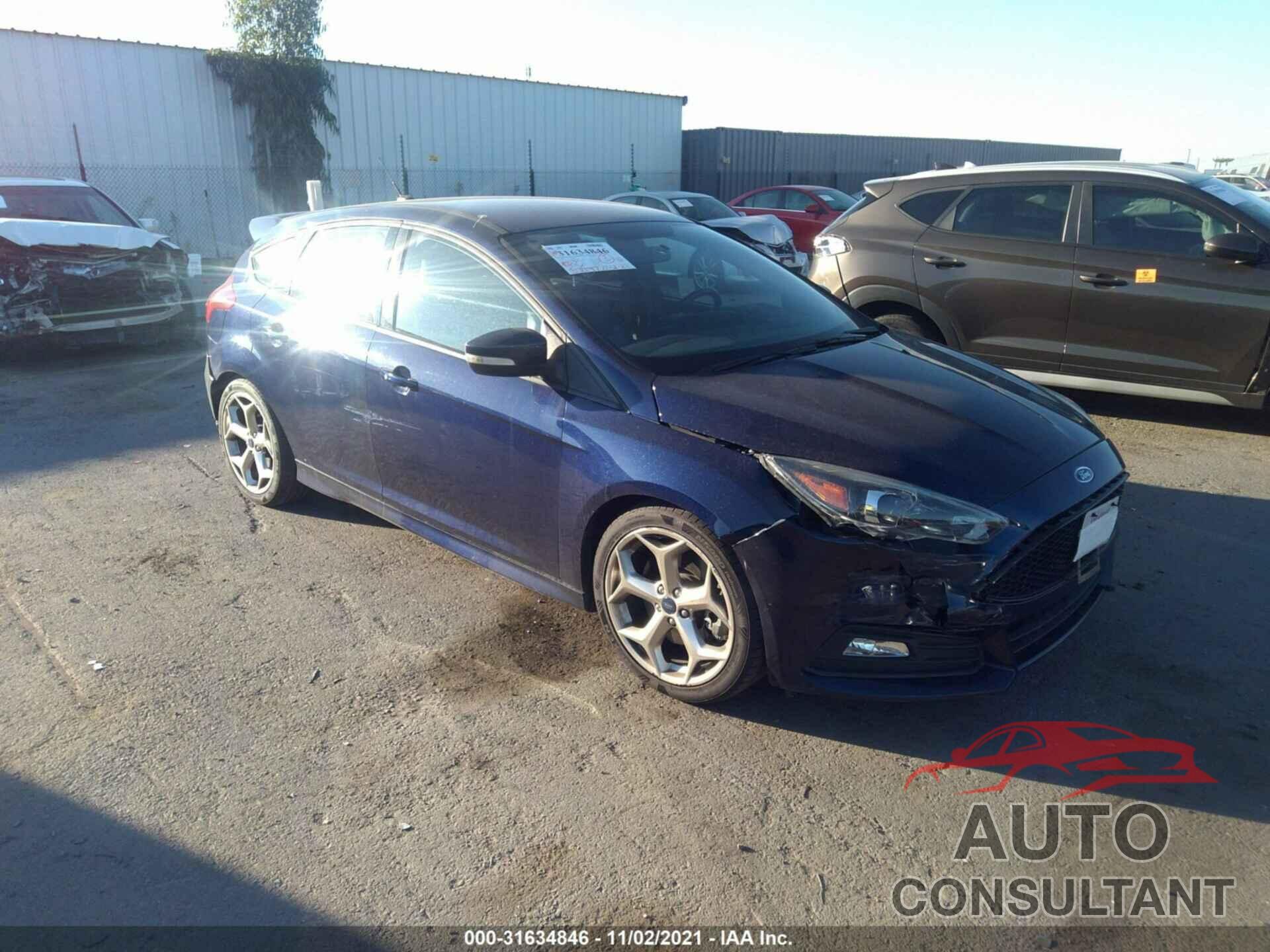 FORD FOCUS 2016 - 1FADP3L95GL289352