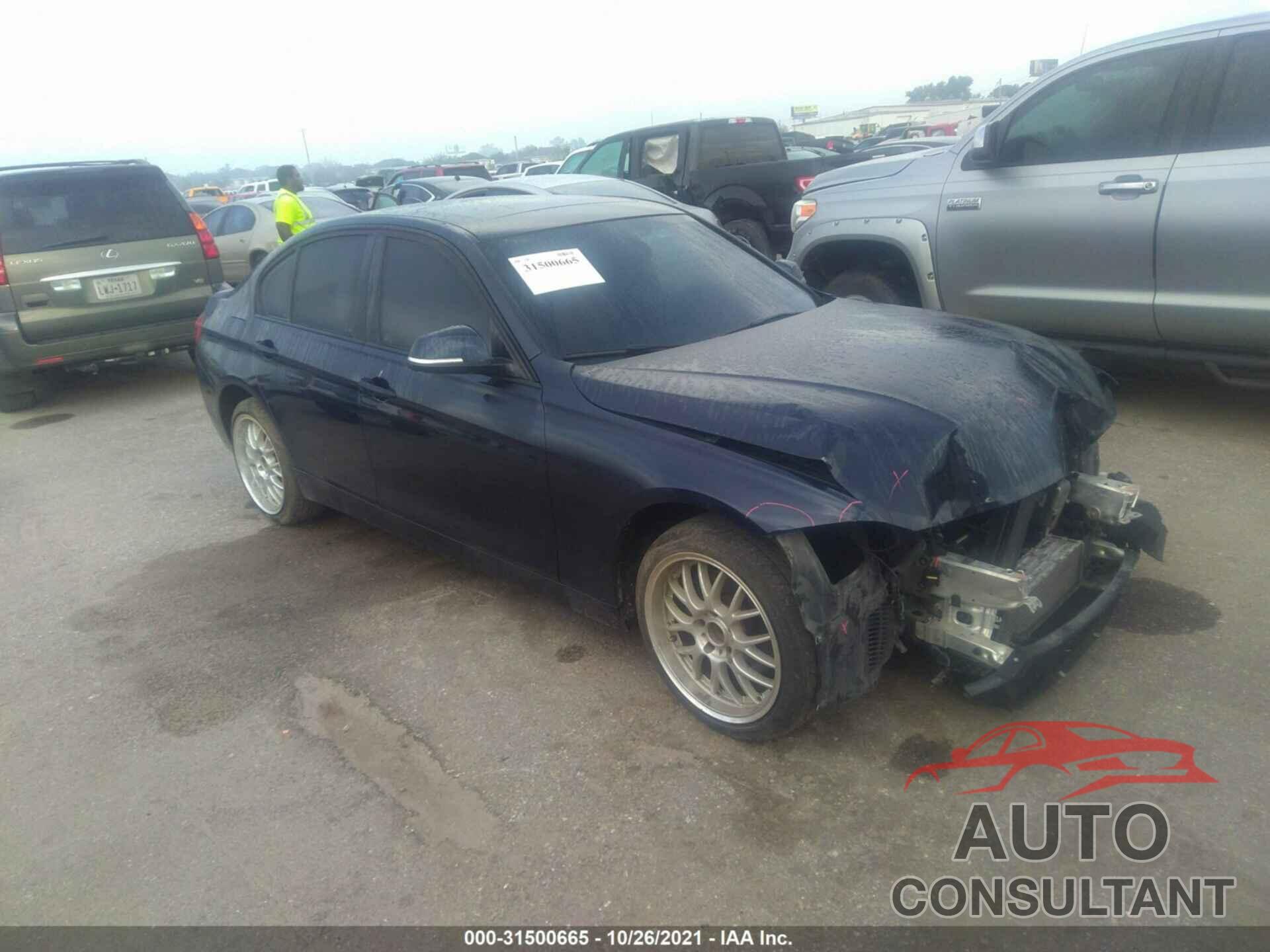 BMW 3 SERIES 2016 - WBA8E9C50GK603817