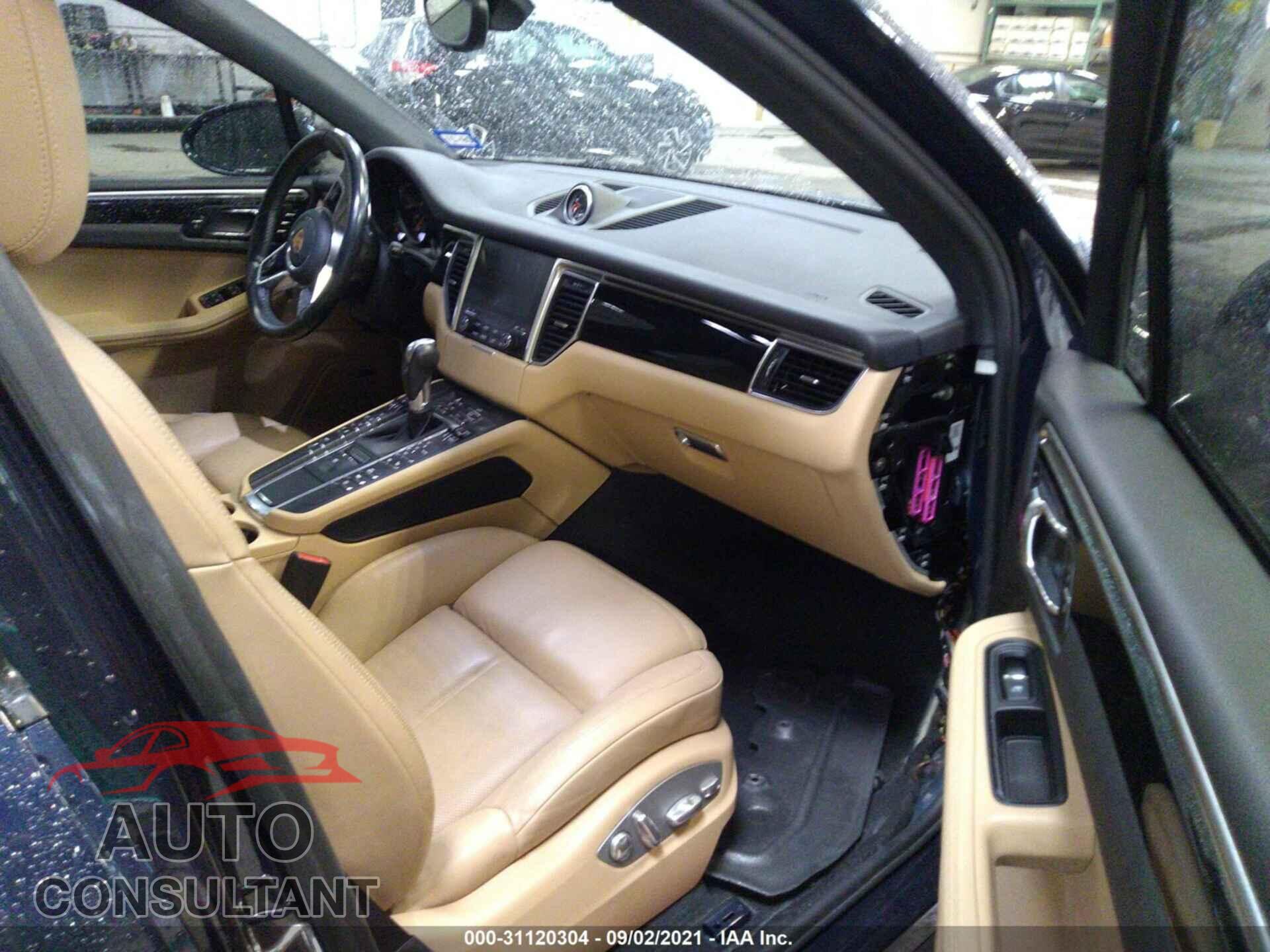 PORSCHE MACAN 2017 - WP1AA2A58HLB01853