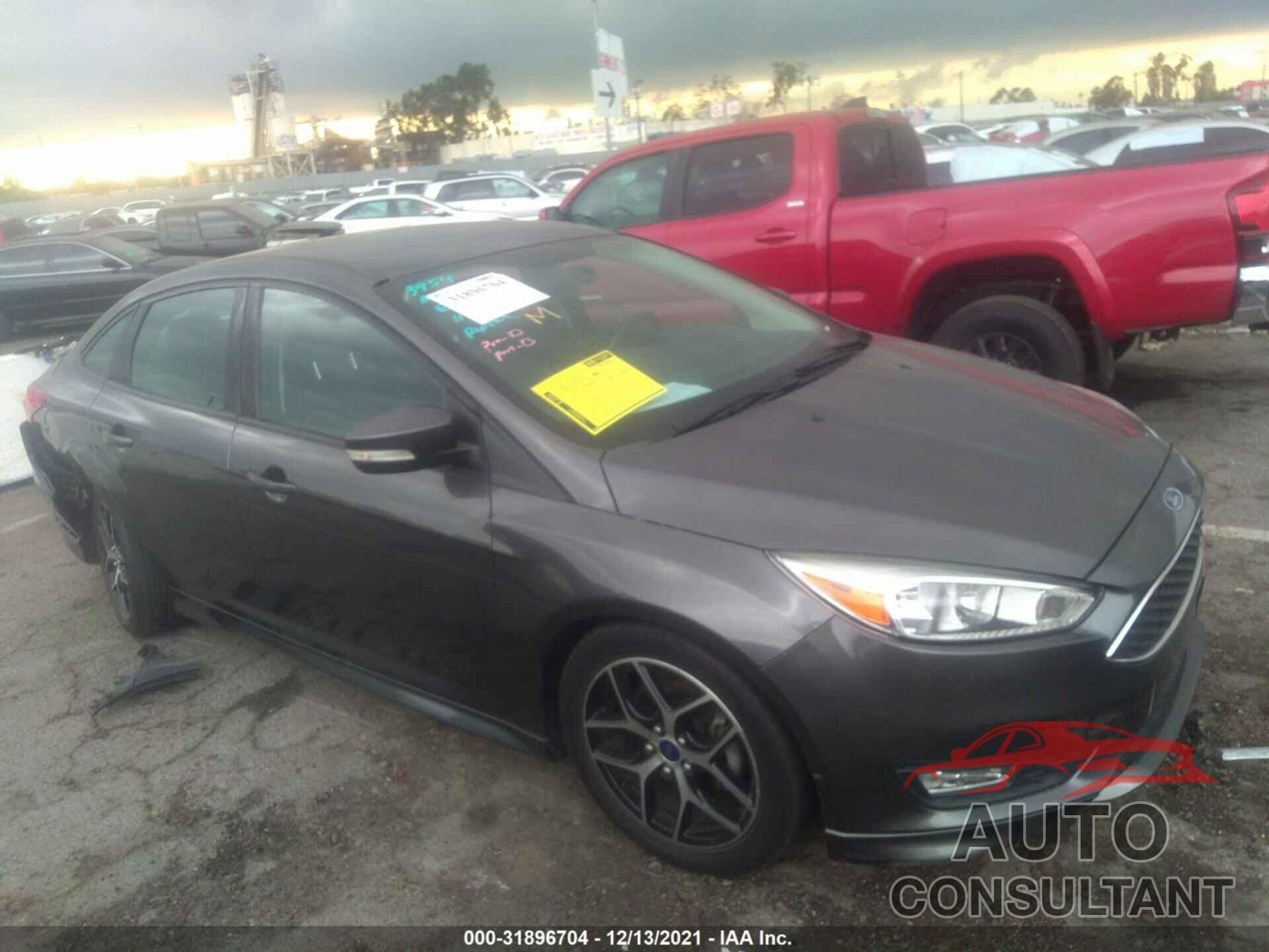 FORD FOCUS 2016 - 1FADP3F22GL212775