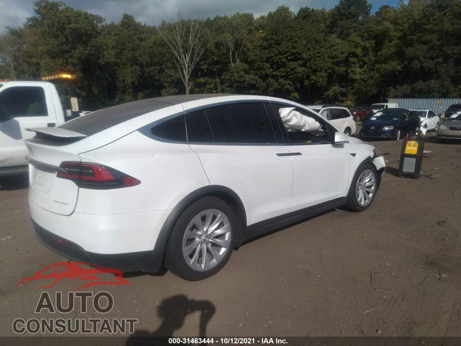 TESLA MODEL X 2020 - 5YJXCBE21LF227876