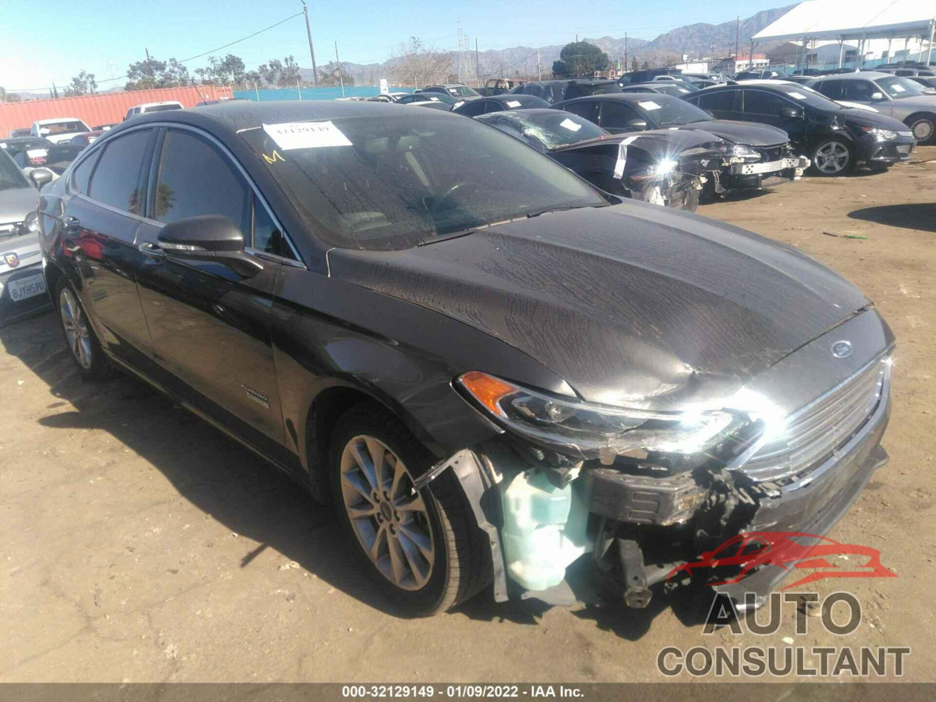 FORD FUSION ENERGI 2018 - 3FA6P0PU2JR123479