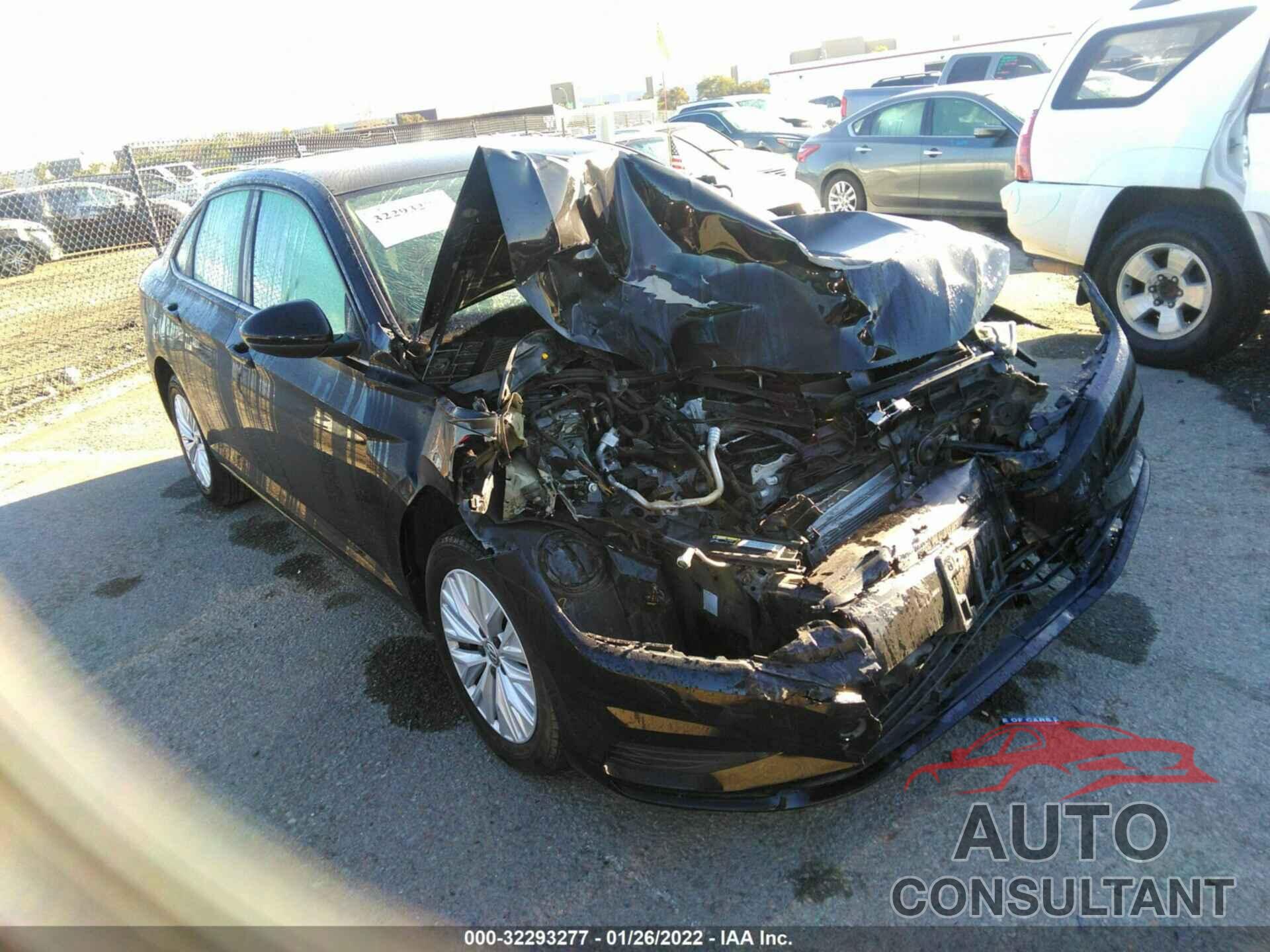 VOLKSWAGEN JETTA 2019 - 3VWC57BU1KM248083
