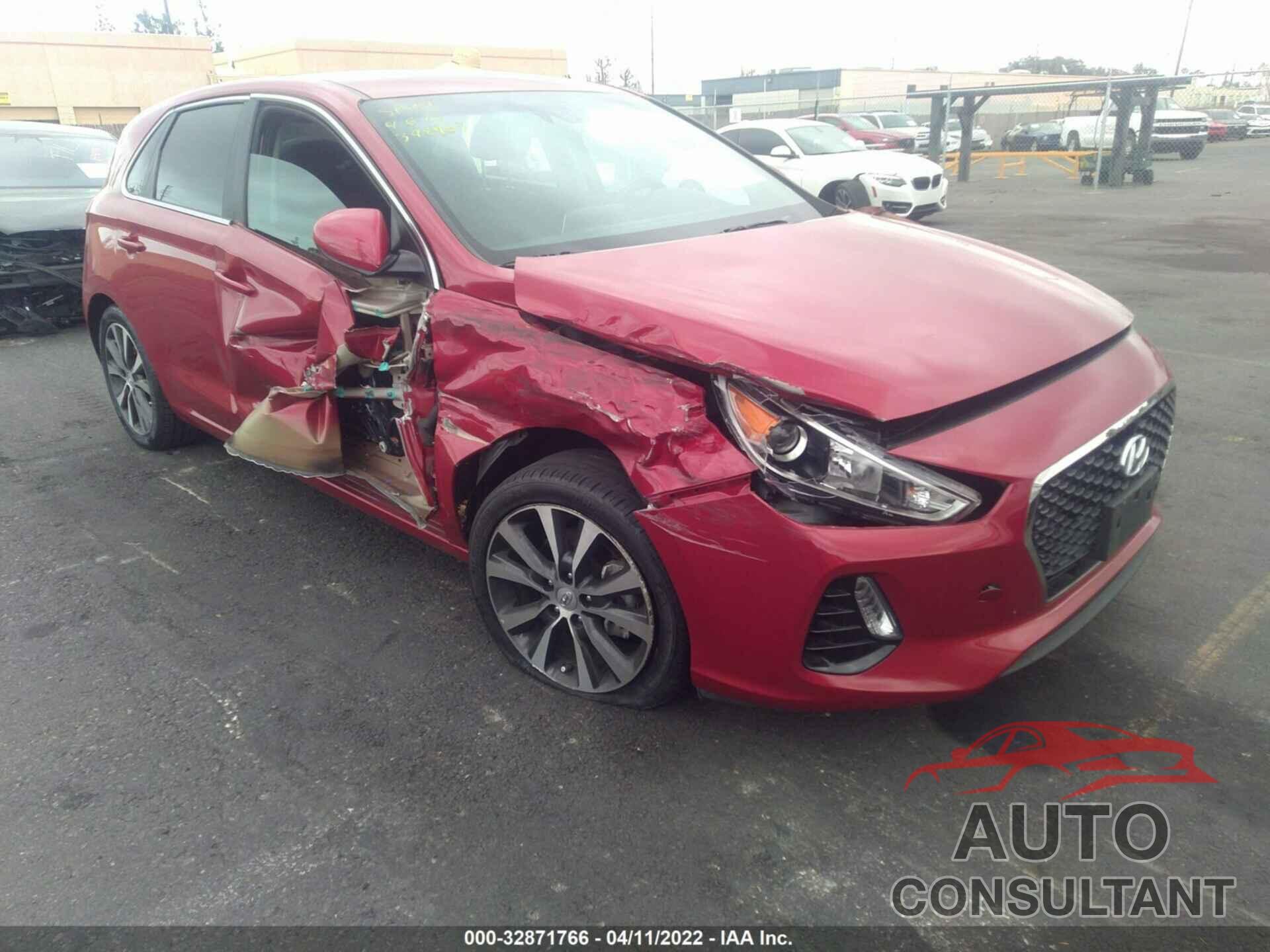 HYUNDAI ELANTRA GT 2019 - KMHH35LE2KU100171