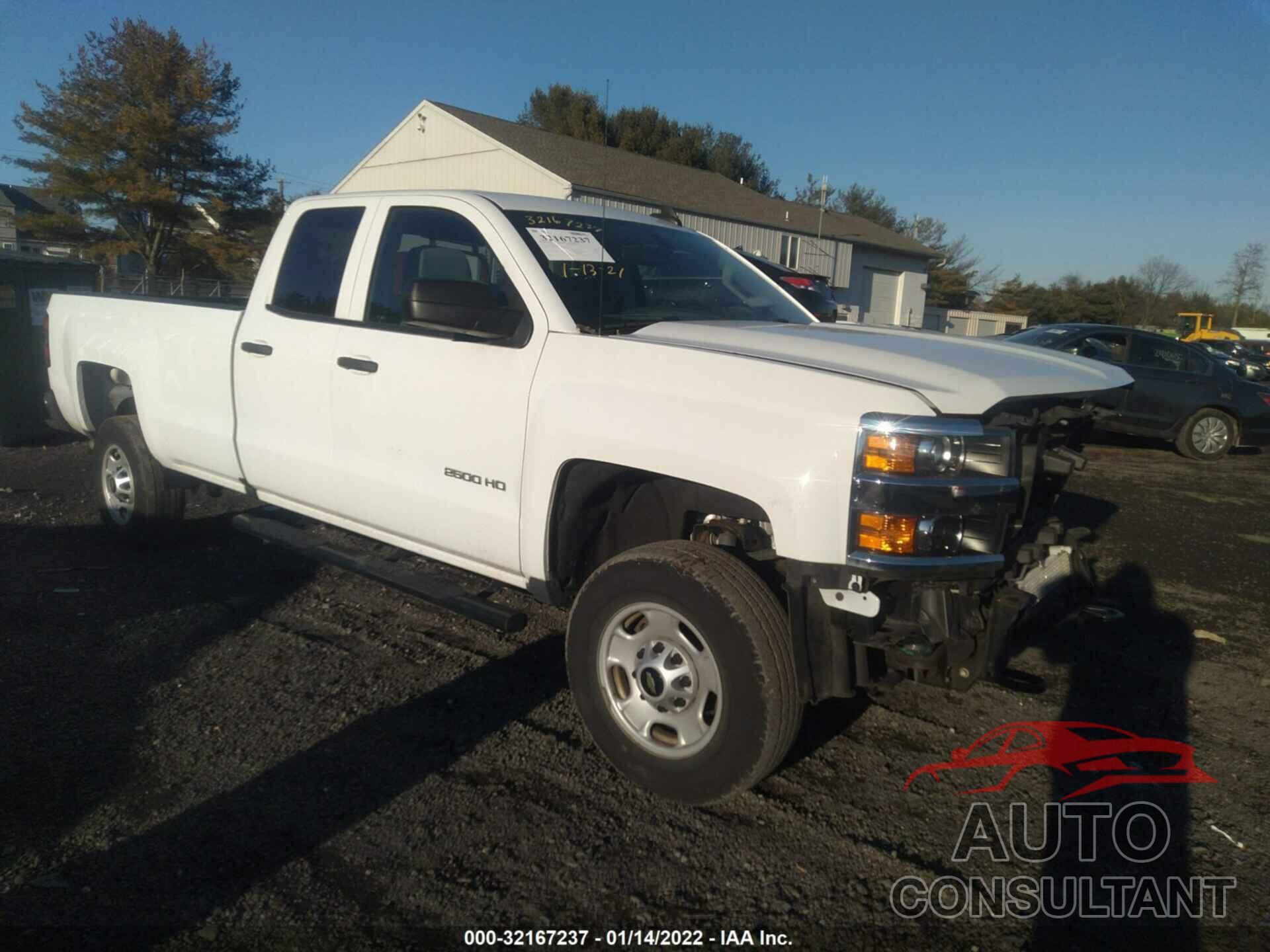 CHEVROLET SILVERADO 2500HD 2017 - 1GC2CUEG3HZ388300