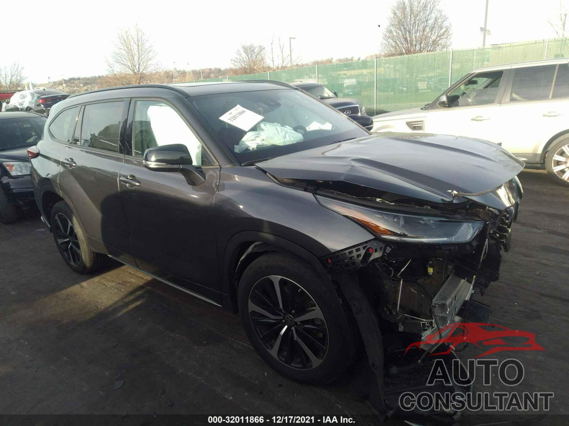TOYOTA HIGHLANDER 2021 - 5TDLZRBH1MS078302
