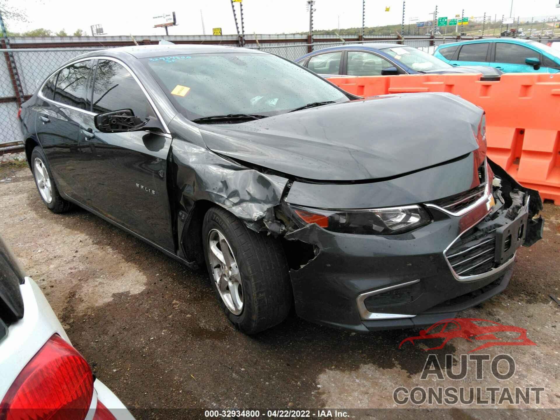 CHEVROLET MALIBU 2017 - 1G1ZB5ST8HF184627