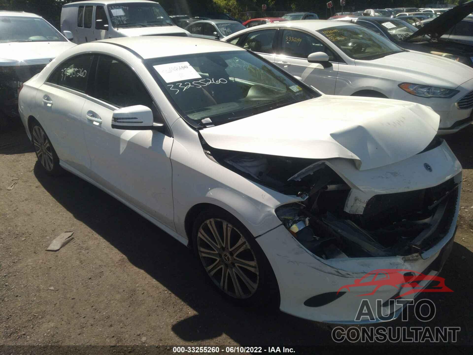 MERCEDES-BENZ CLA 2018 - WDDSJ4GB5JN654619